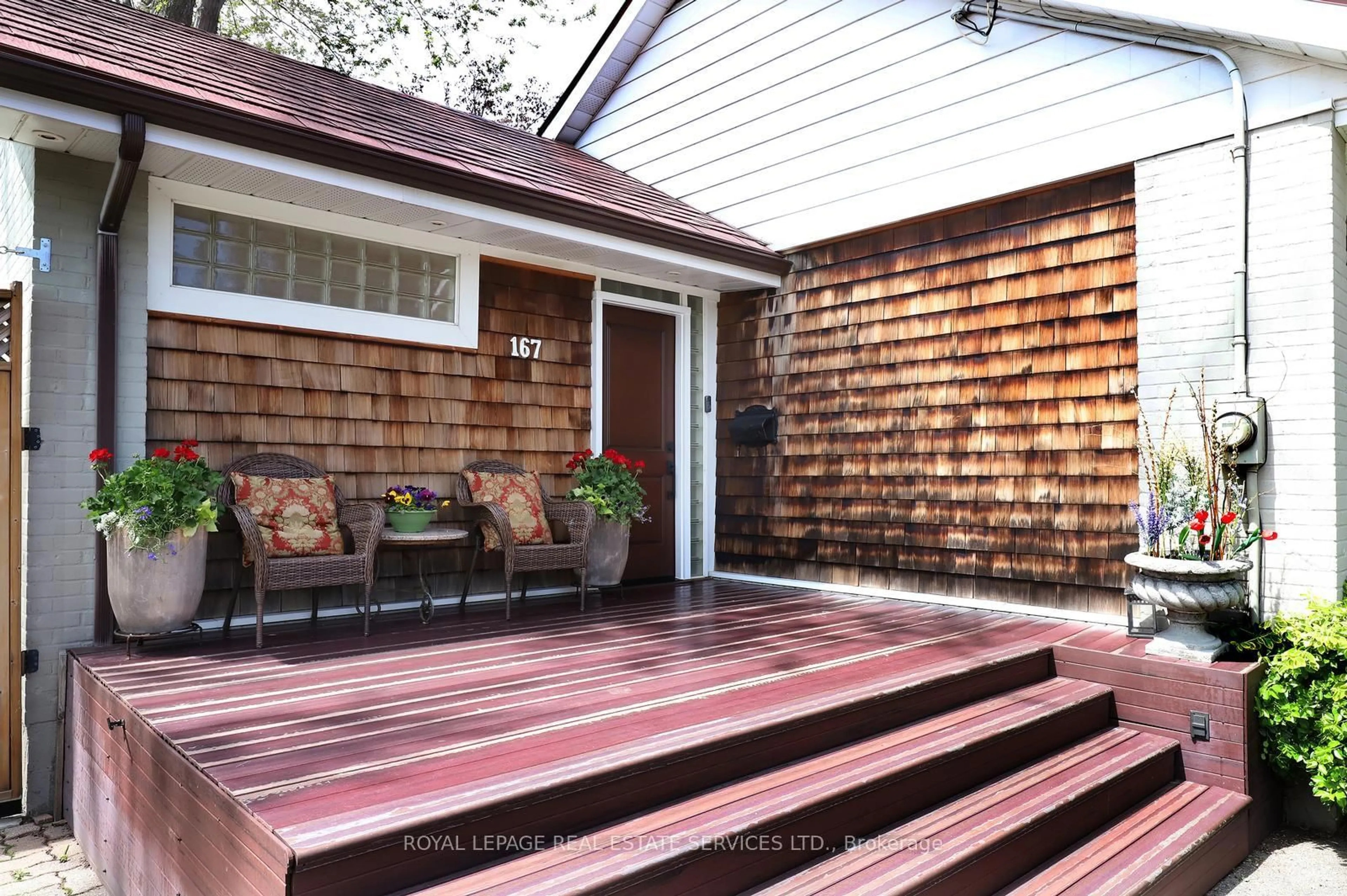 Home with brick exterior material, street for 167 Oliver Pl, Oakville Ontario L6H 1K9