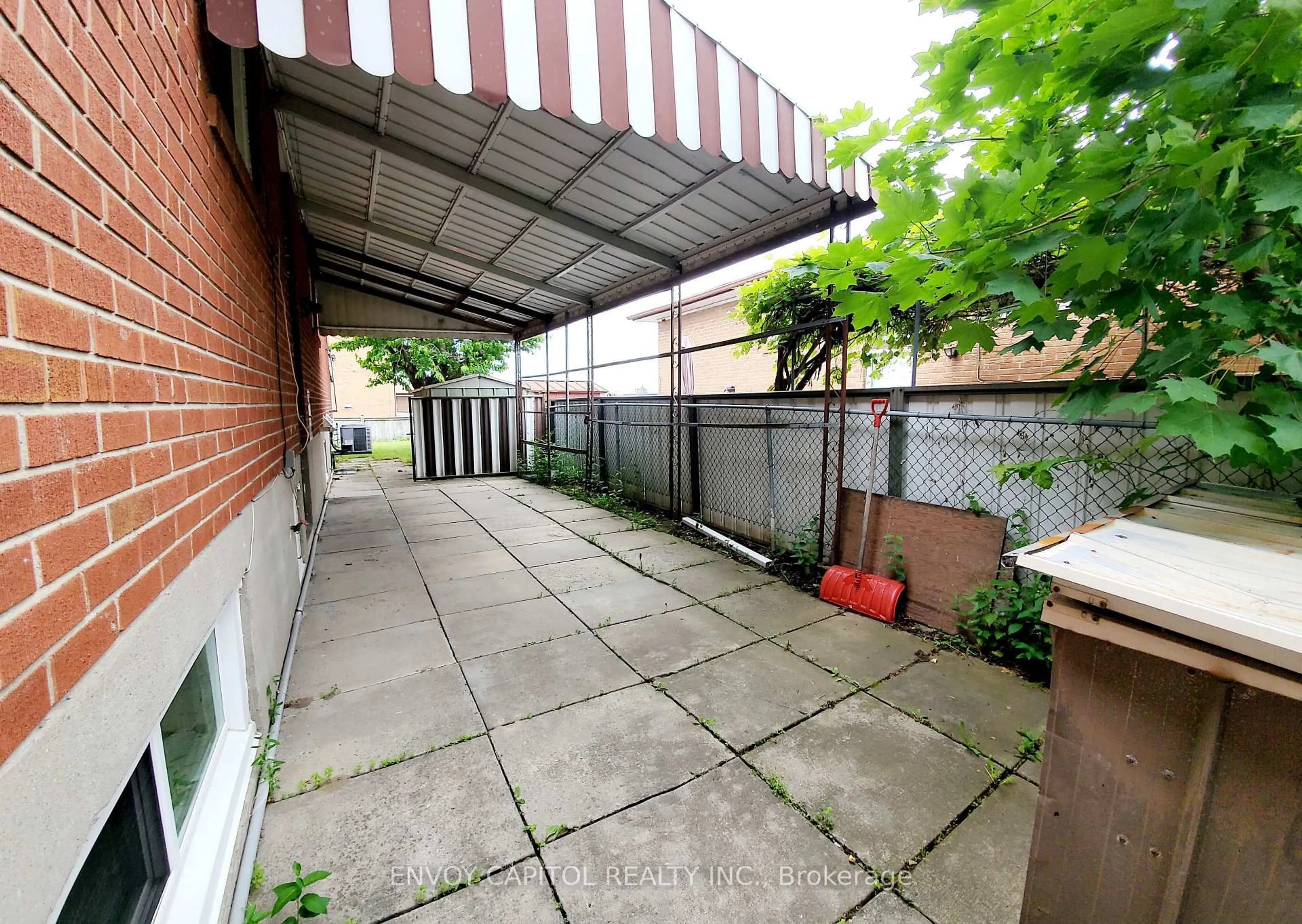 Patio, street for 159 Shoreham Dr, Toronto Ontario M3N 1T3