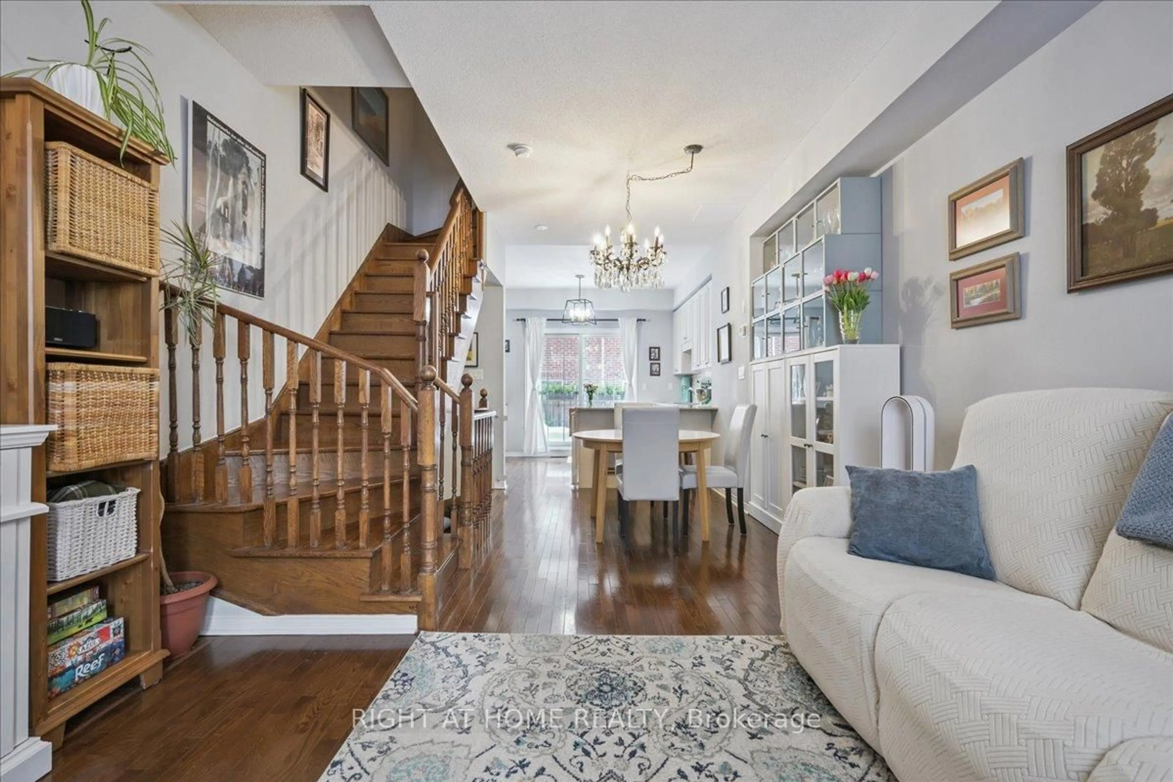 Unknown for 101 The Queensway #TH 2, Toronto Ontario M8Z 0H1