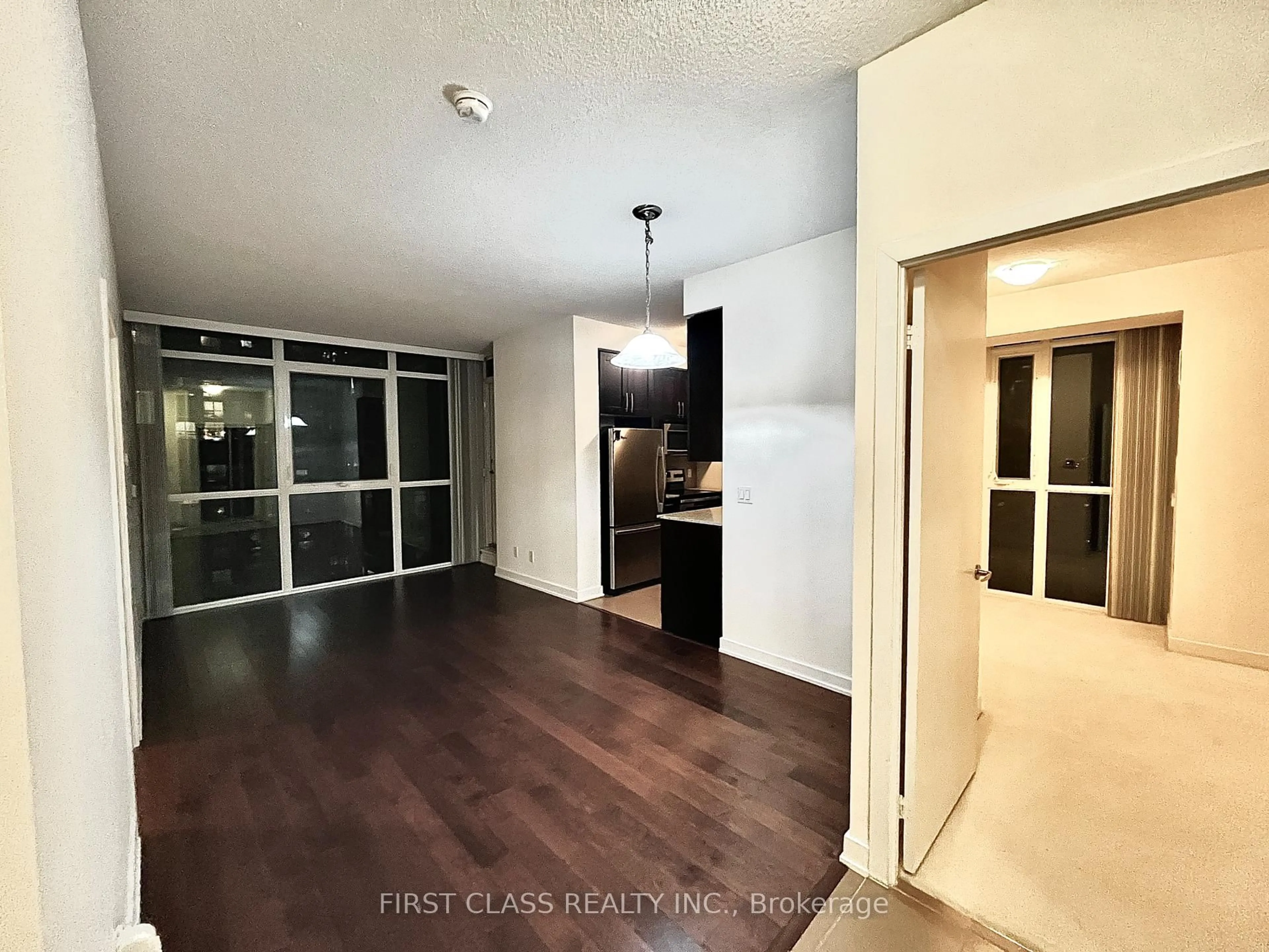 Unknown for 4070 Confederation Pkwy #1204, Mississauga Ontario L5B 0E9