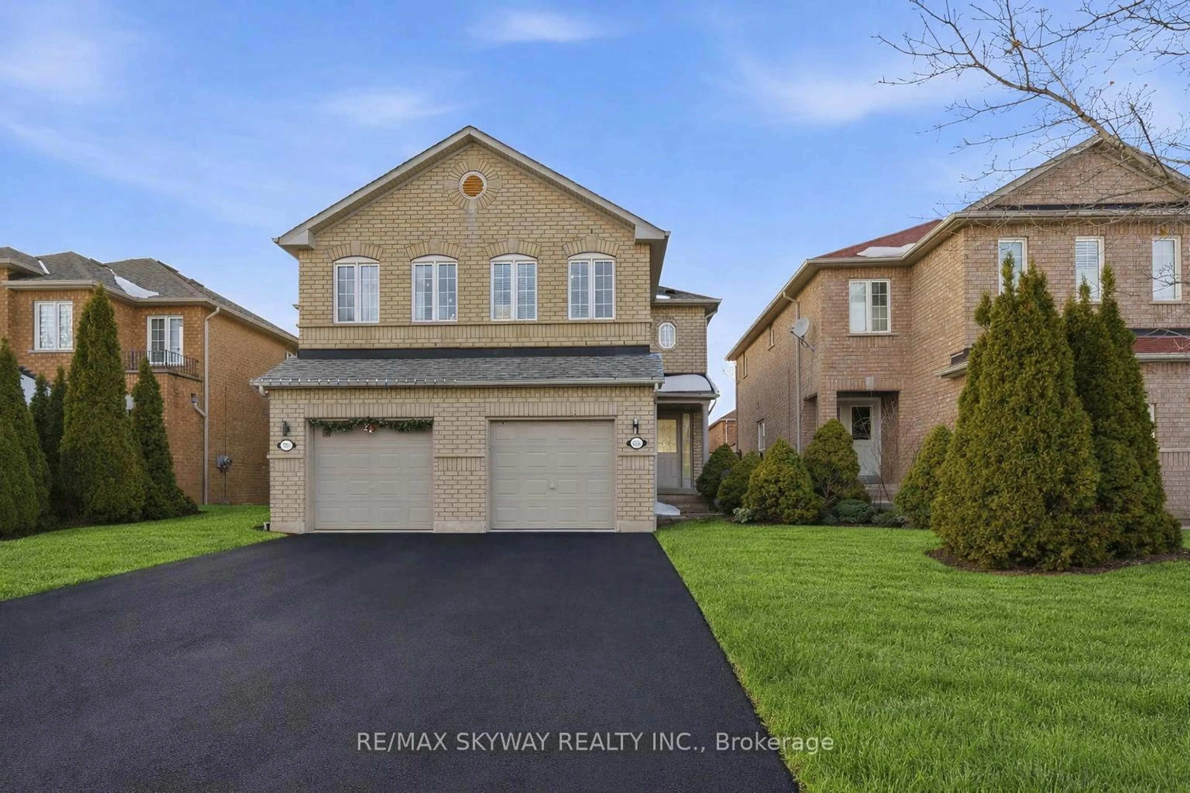 Unknown for 3265 Raindance Cres, Mississauga Ontario L5N 8L8