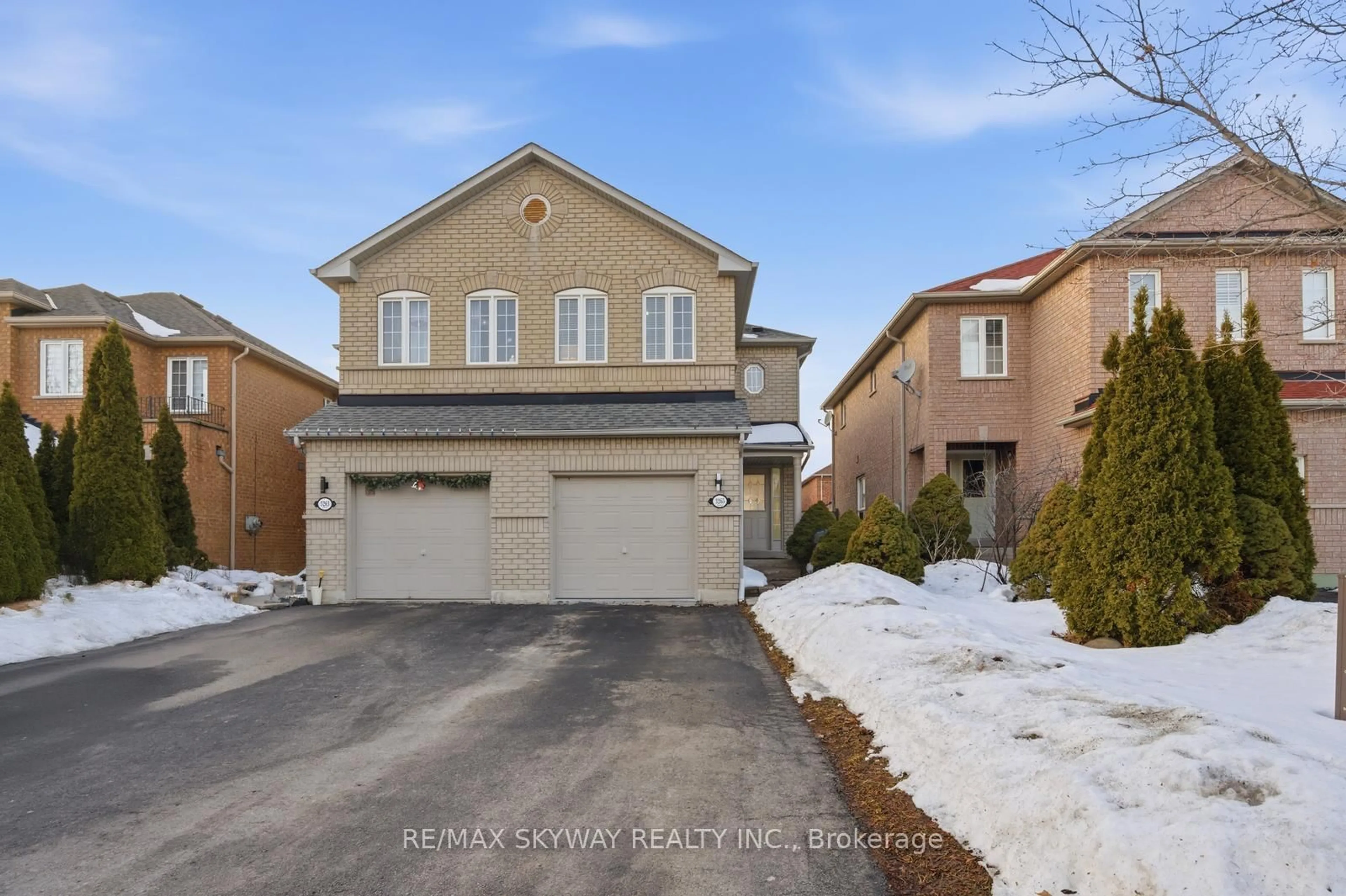 Unknown for 3265 Raindance Cres, Mississauga Ontario L5N 8L8