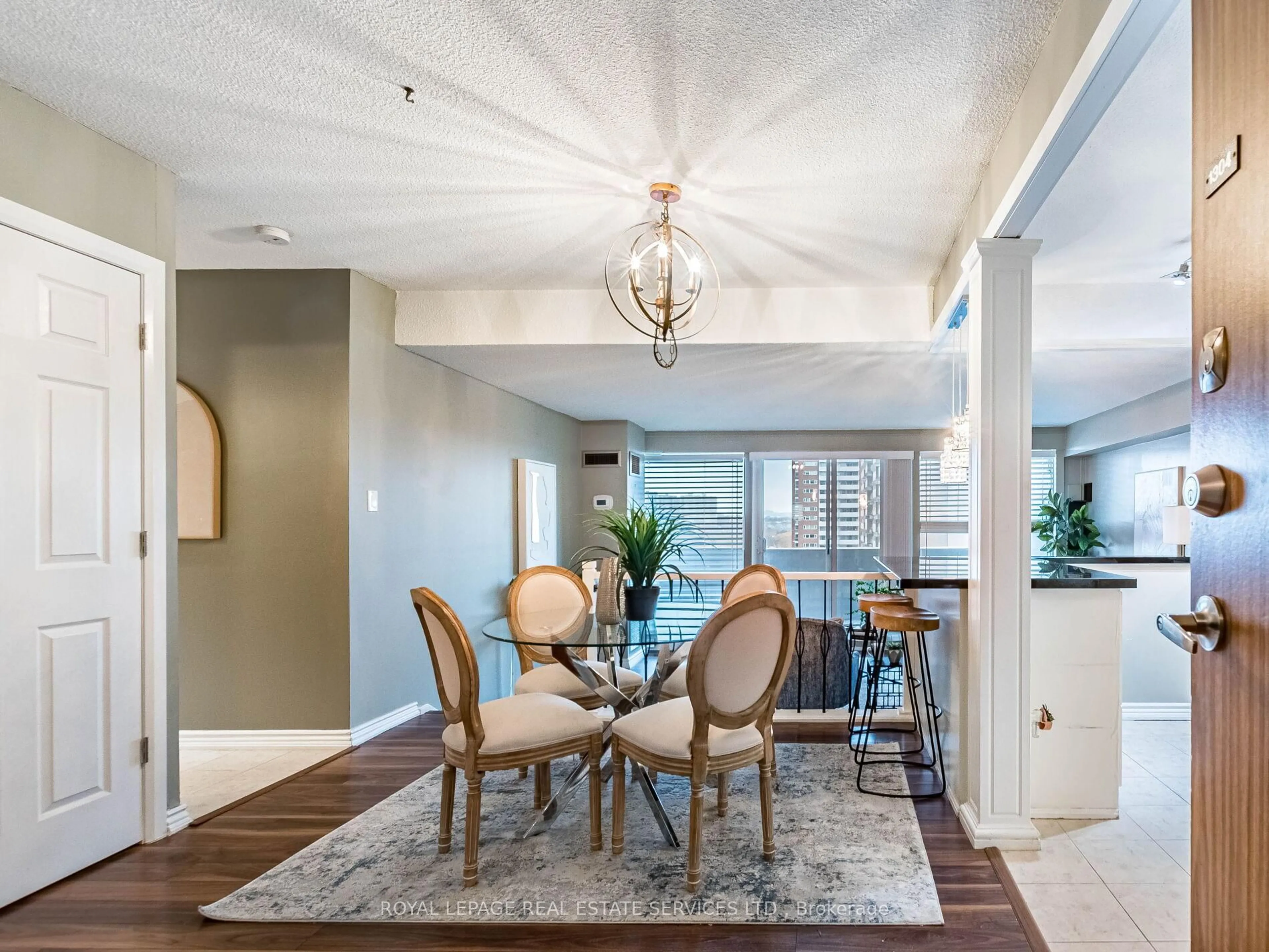 Dining room, unknown for 240 Scarlett Rd #1304, Toronto Ontario M6N 4X4