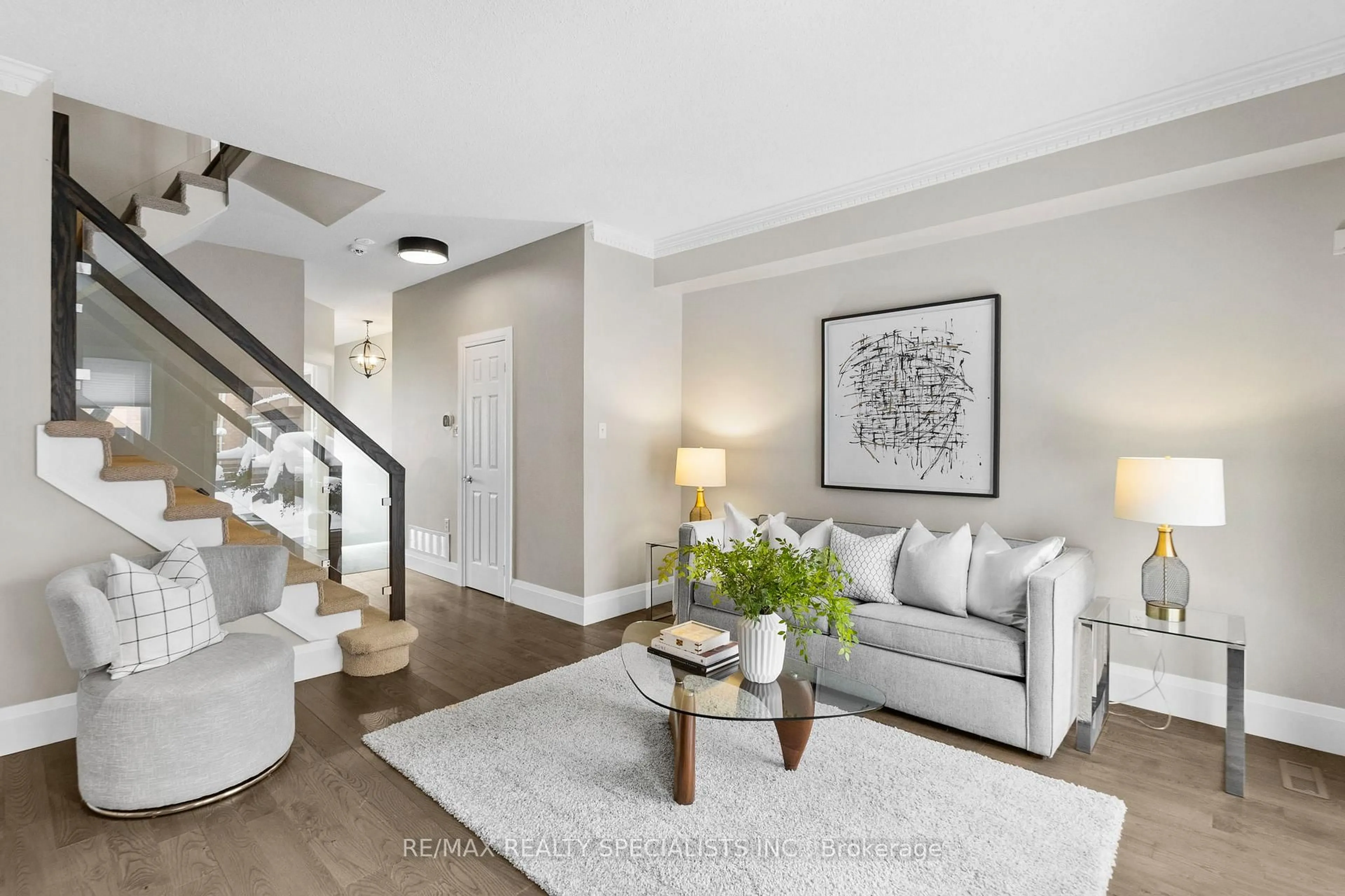 Living room with furniture, unknown for 8 Bluewater Crt, Toronto Ontario M8V 4A8