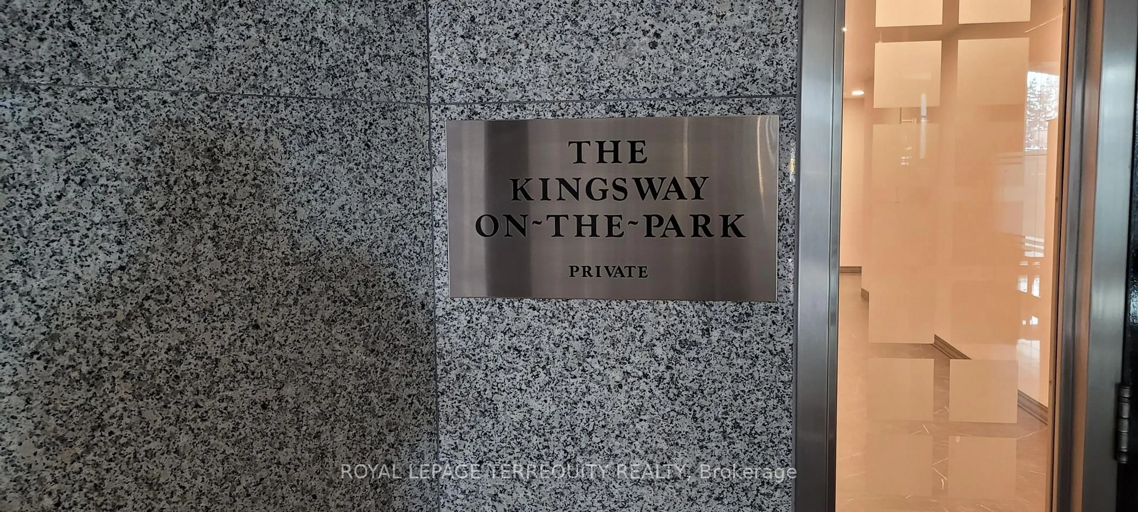 Lobby for 1 Aberfoyle Cres #910, Toronto Ontario M8X 2X8