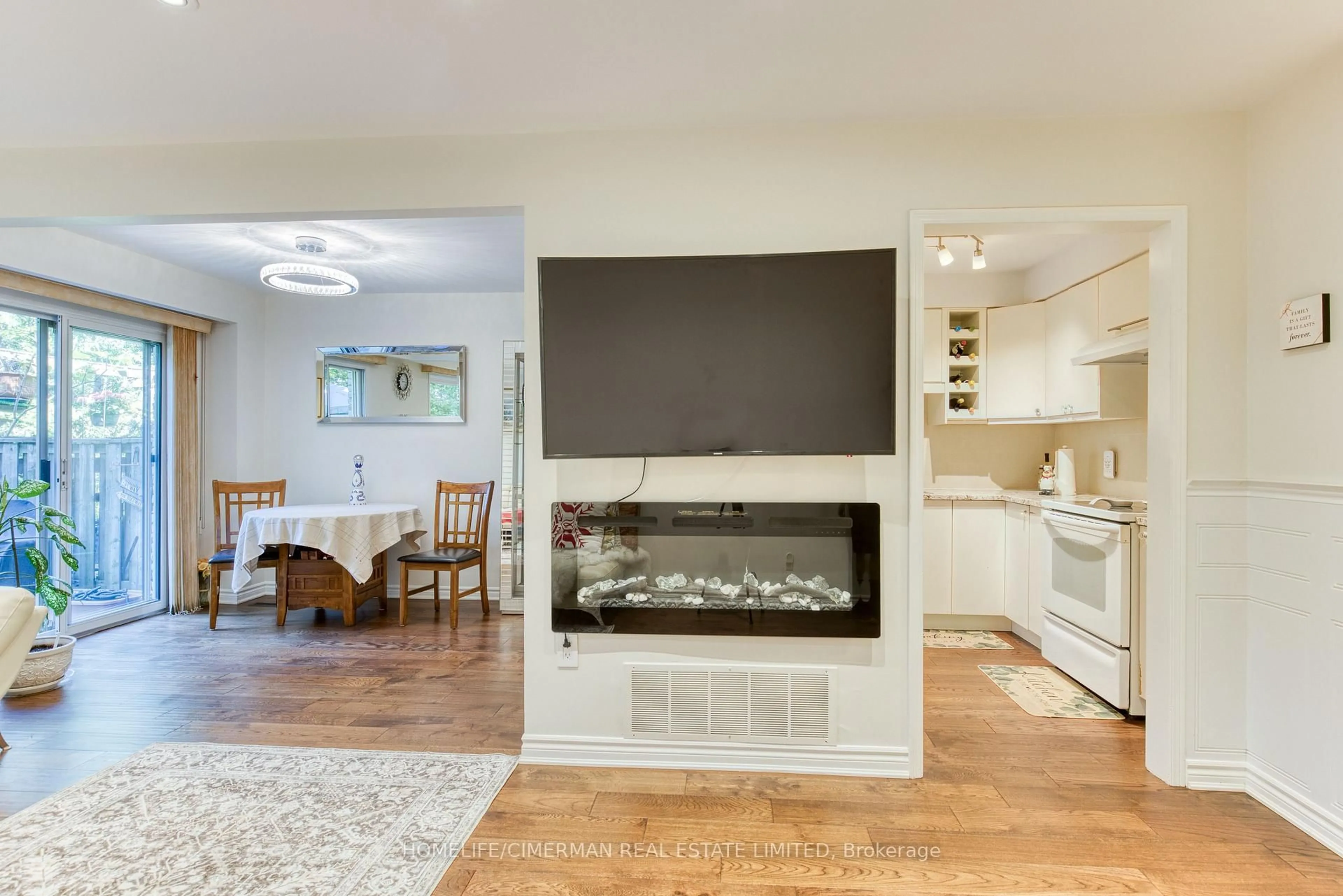 Unknown for 60 Hanson Rd #68, Mississauga Ontario L5B 2P6