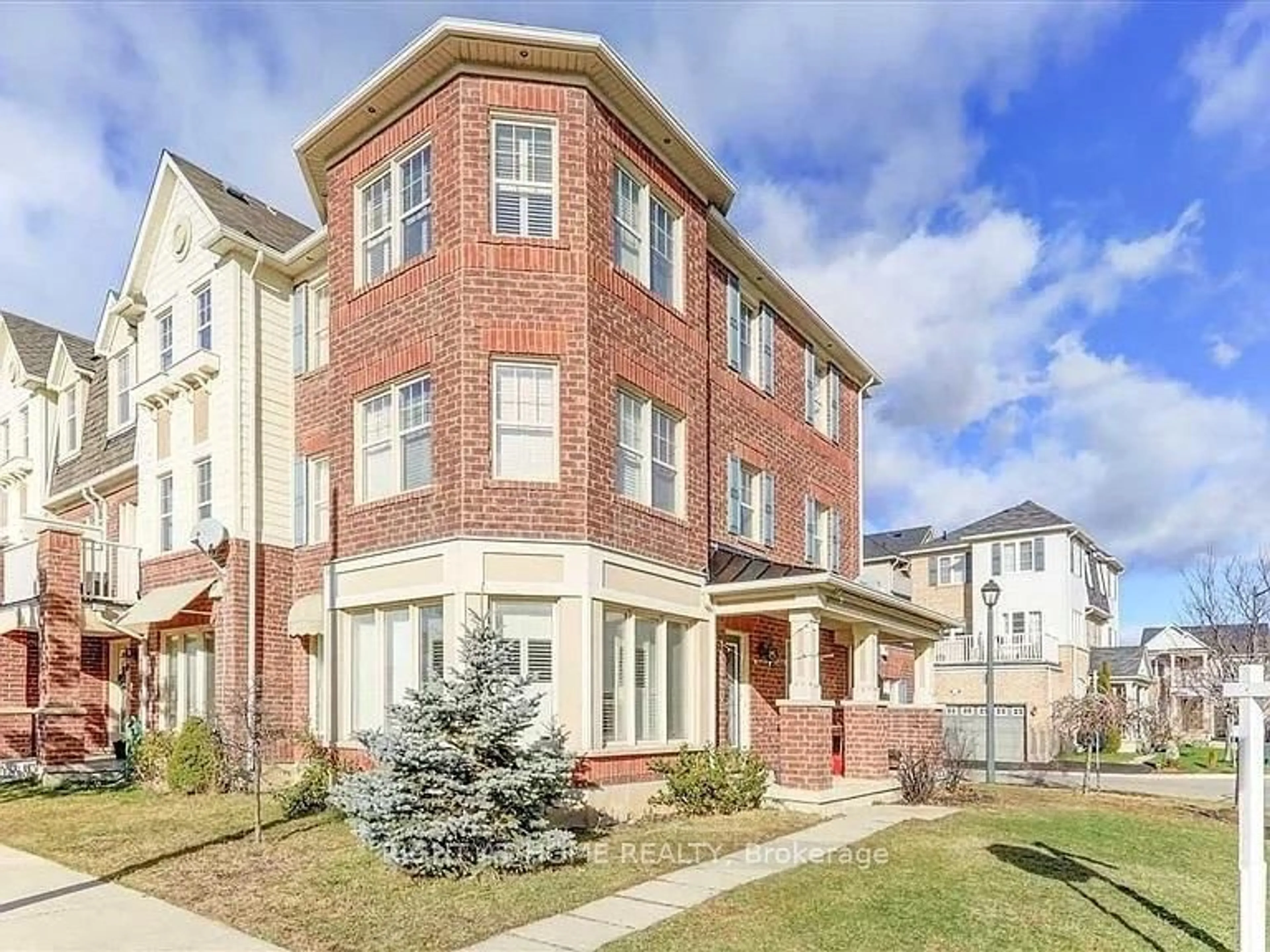 Home with brick exterior material, street for 629 Scott Blvd, Milton Ontario L9T 0P4