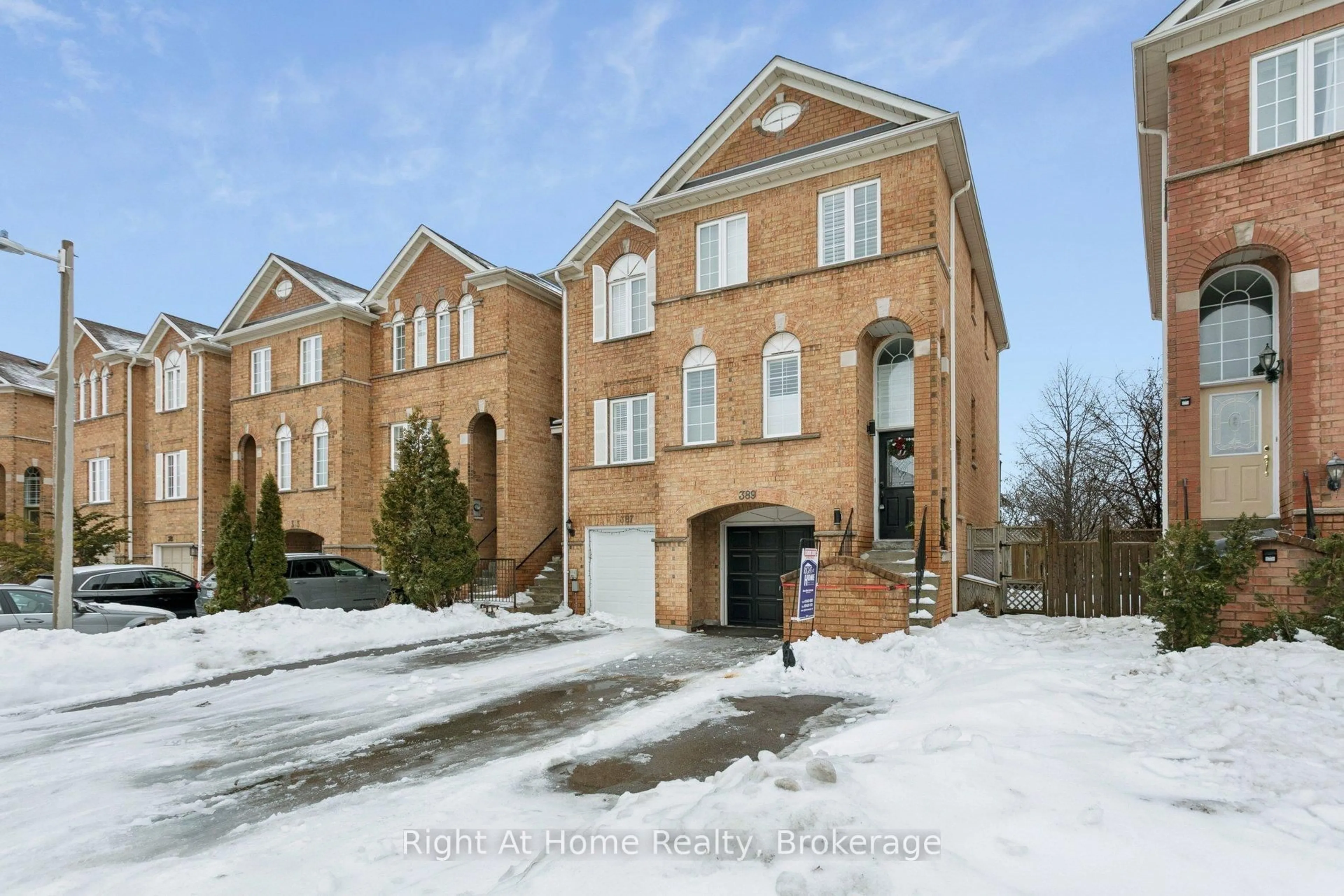 Home with brick exterior material, street for 389 Fairgate Way, Oakville Ontario L6H 6Y1