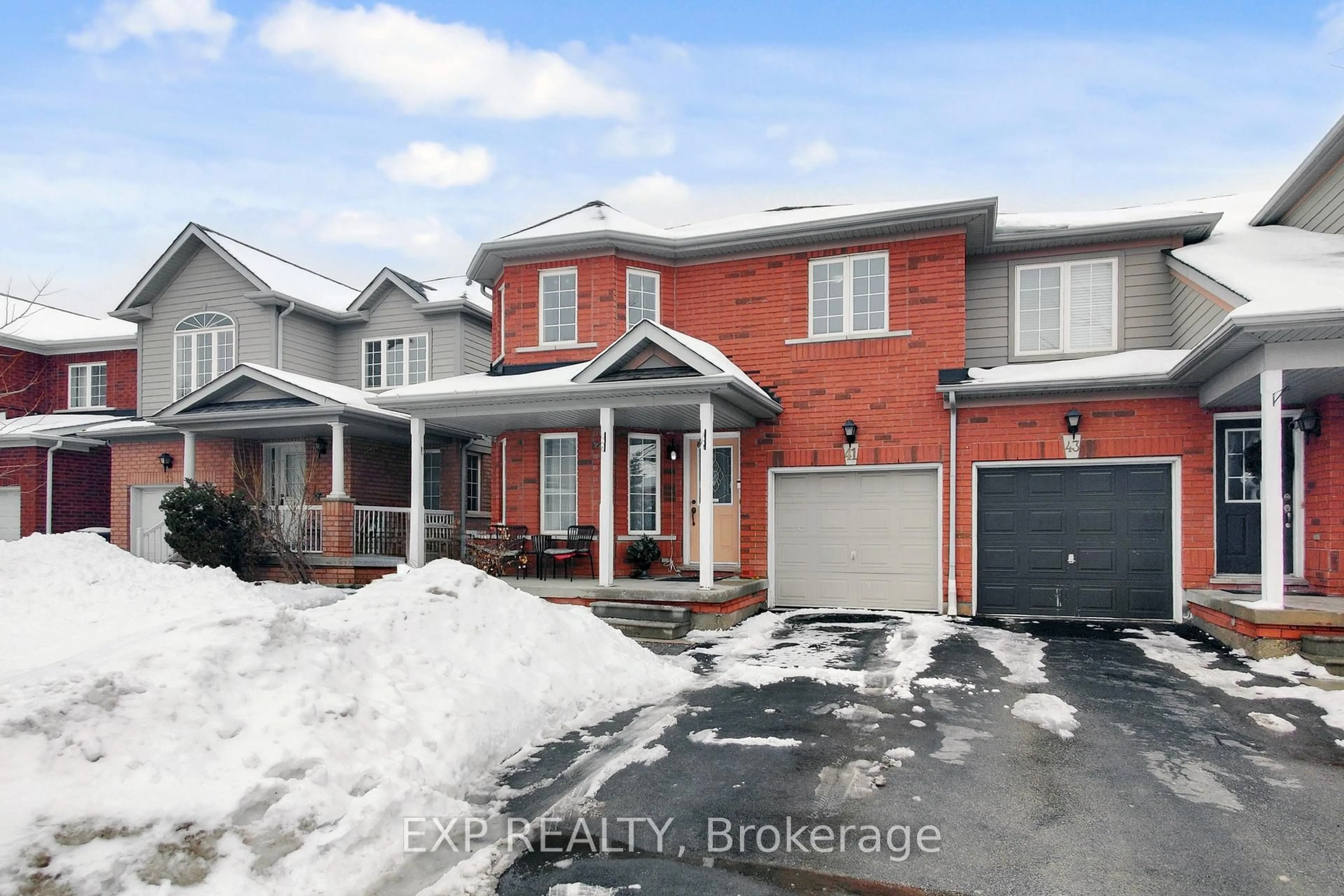 Home with brick exterior material, street for 41 Bramfield St, Brampton Ontario L7A 2W1