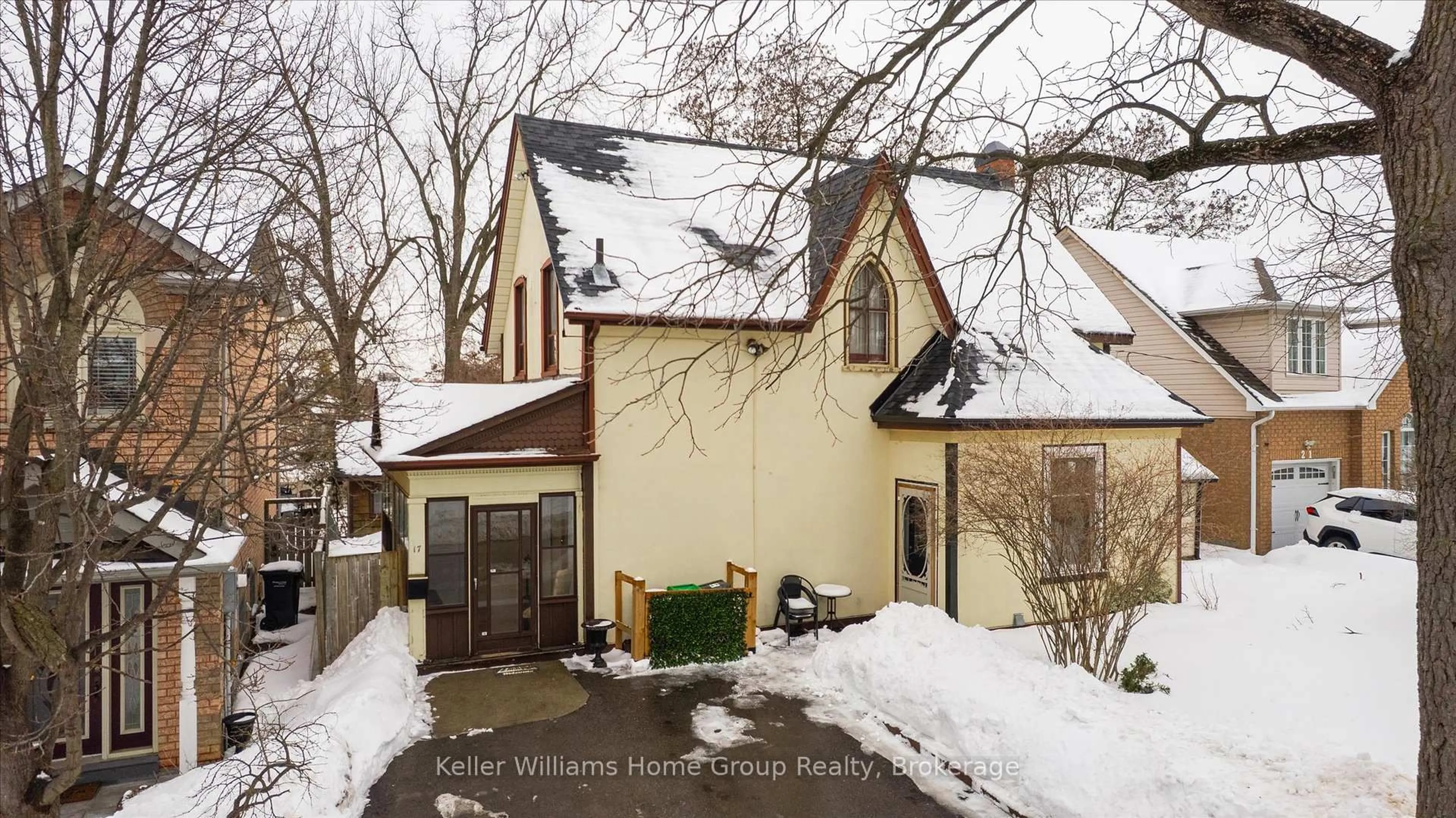 Unknown for 17 Archibald St, Brampton Ontario L6X 1M1