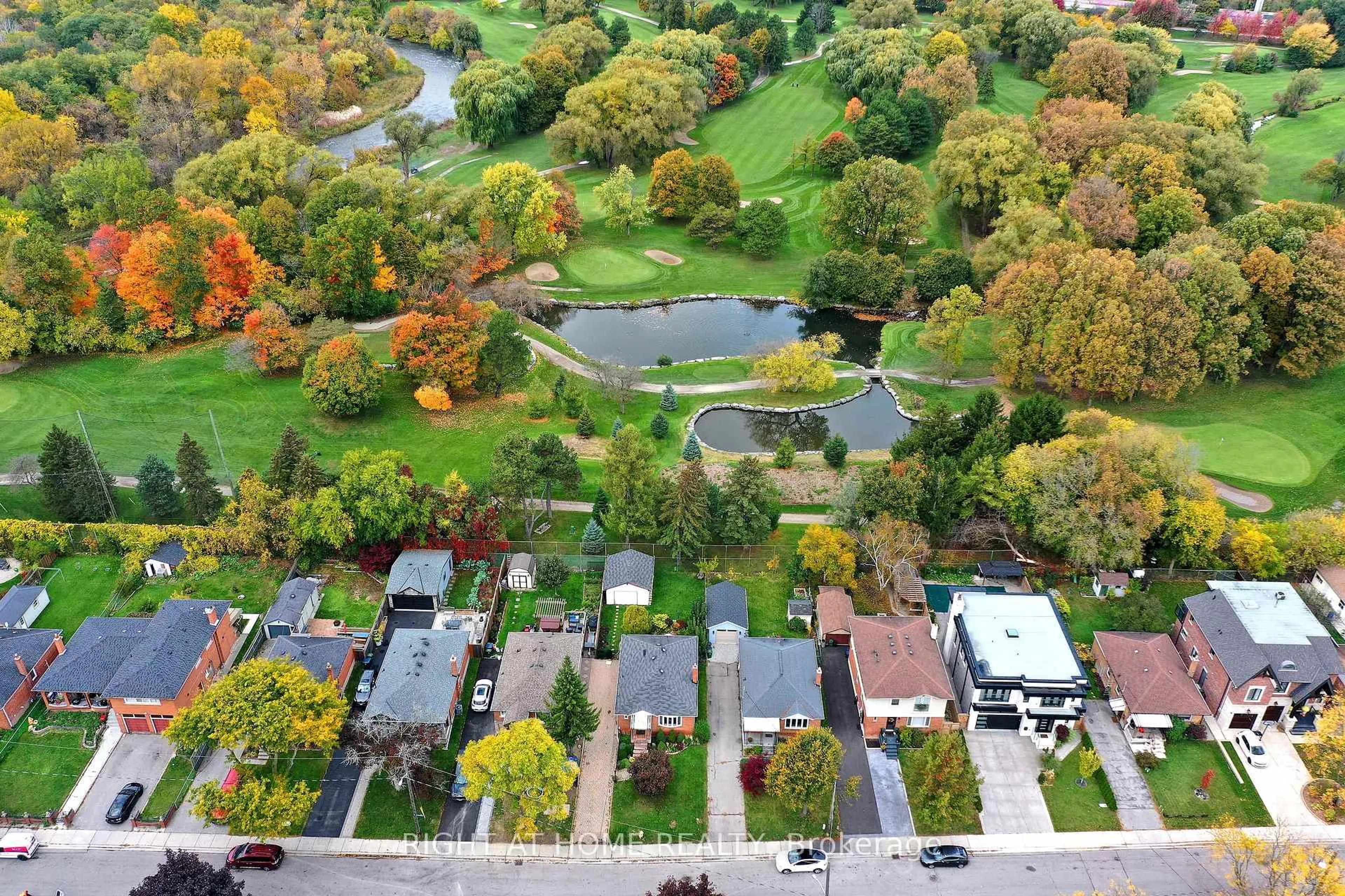 A pic from outside/outdoor area/front of a property/back of a property/a pic from drone, street for 56 Cynthia Rd, Toronto Ontario M6N 2P9