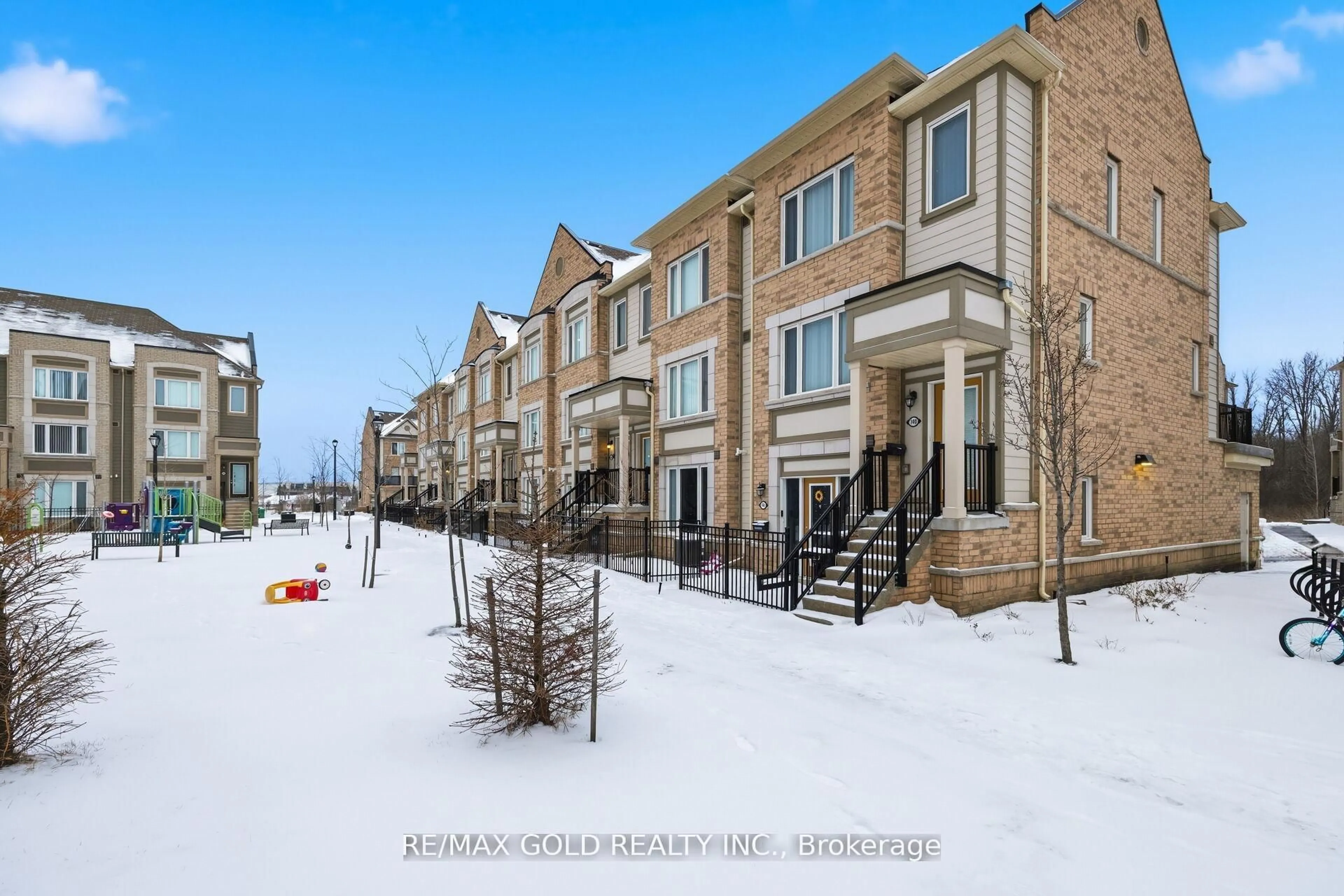 Unknown for 1 Beckenrose Crt #144, Brampton Ontario L6Y 6G2