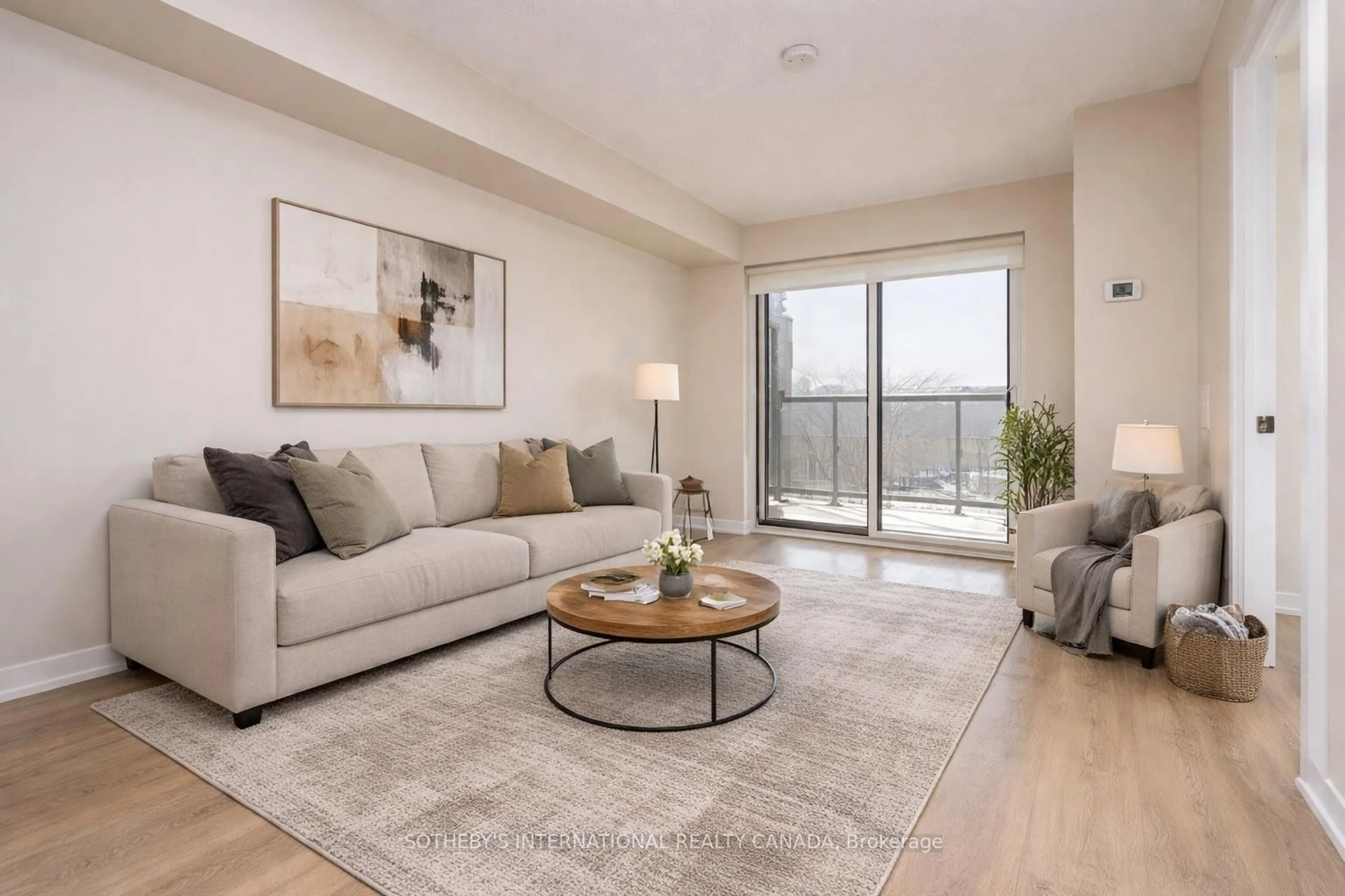 Living room with furniture, unknown for 1420 Dupont St #512, Toronto Ontario M6H 0C2