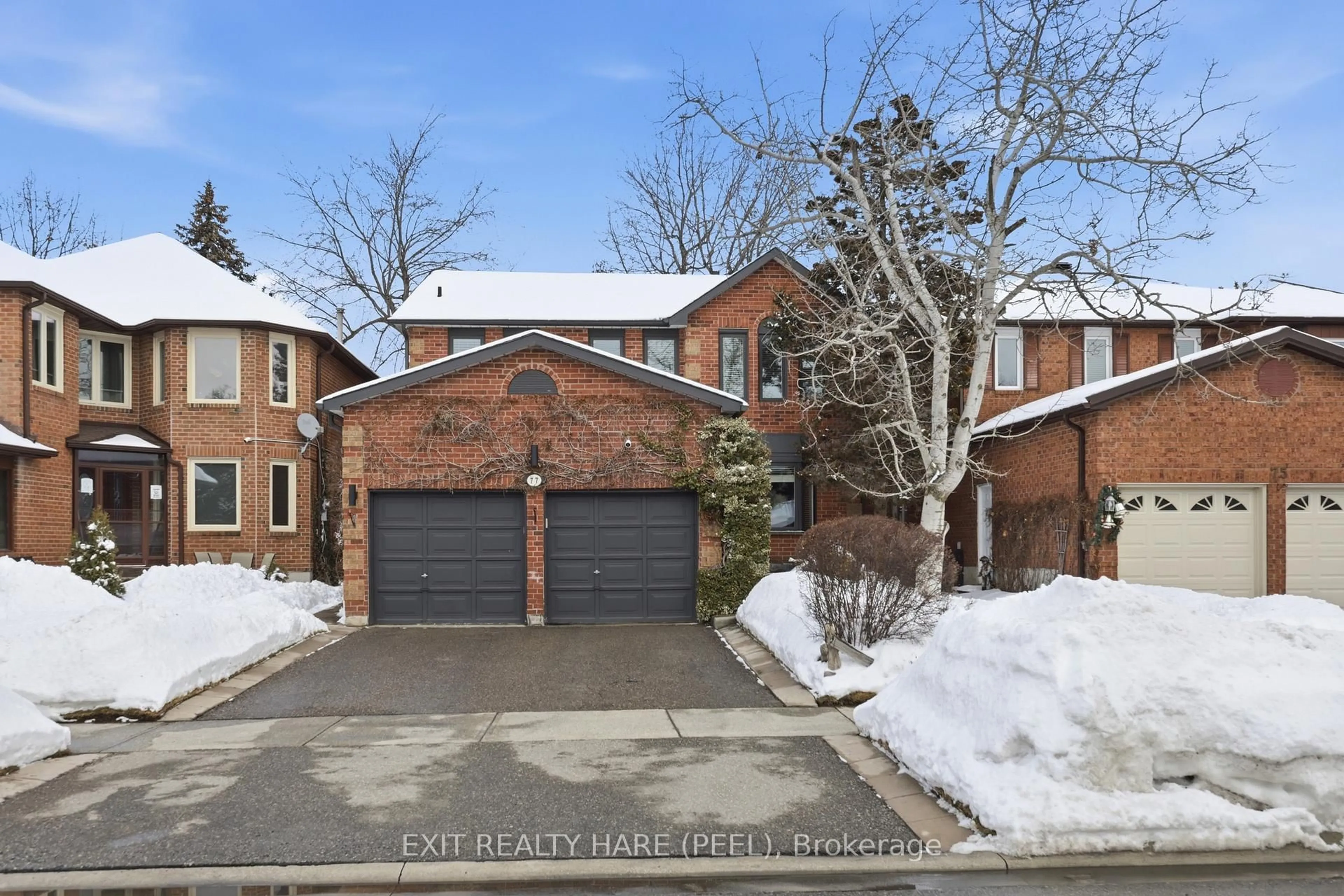 Home with brick exterior material, street for 77 Lord Simcoe Dr, Brampton Ontario L6S 5H1