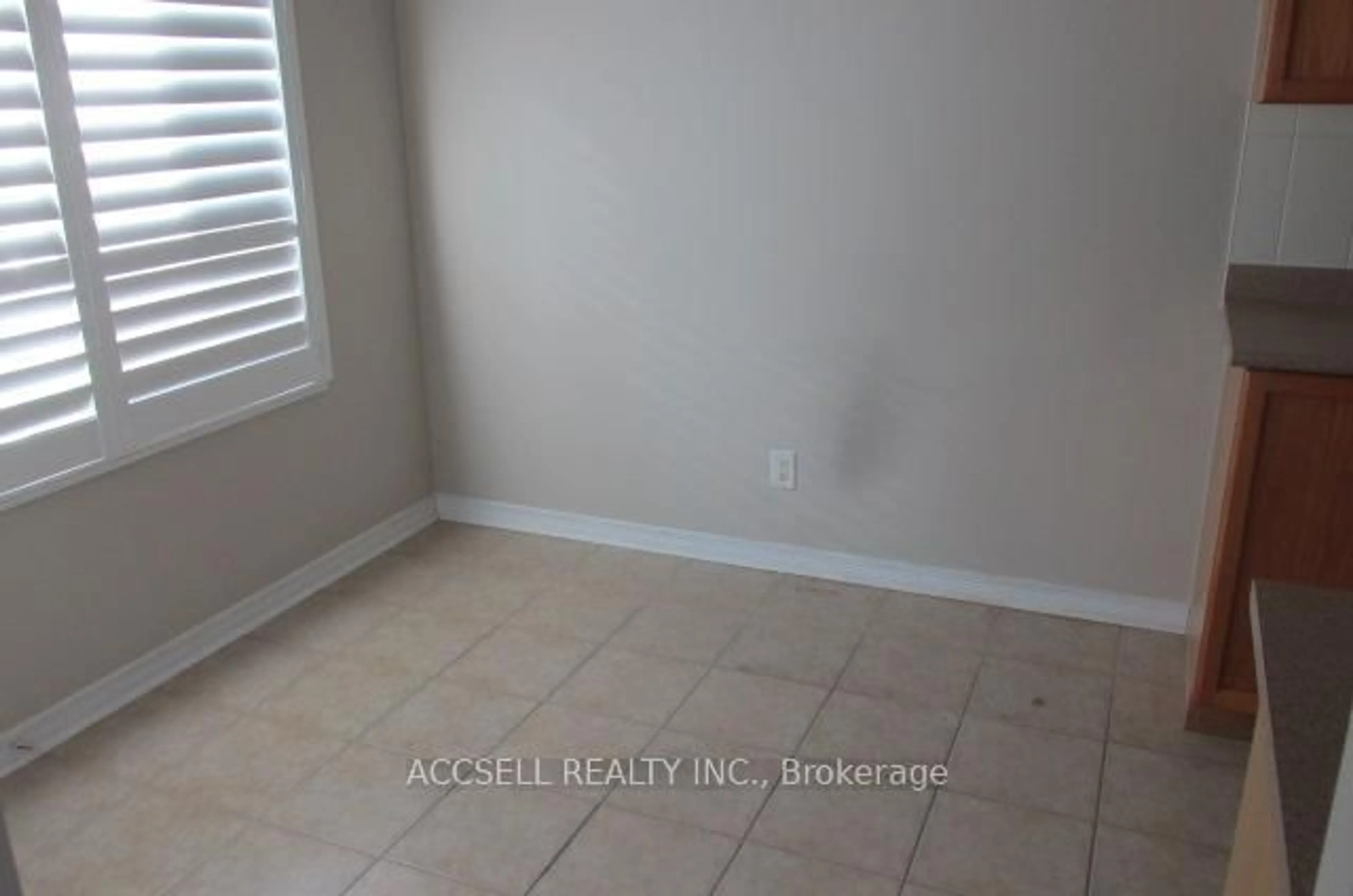 A pic of a room for 35 Via Rosedale #304, Brampton Ontario L6R 3J9