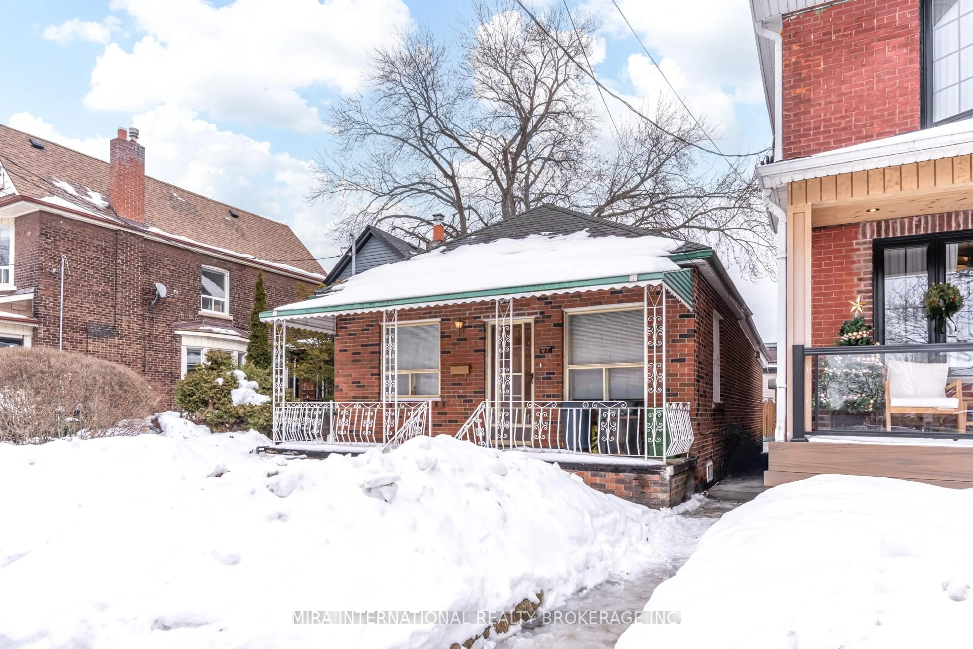 Home with brick exterior material, street for 37 Ruskin Ave, Toronto Ontario M6P 3P7