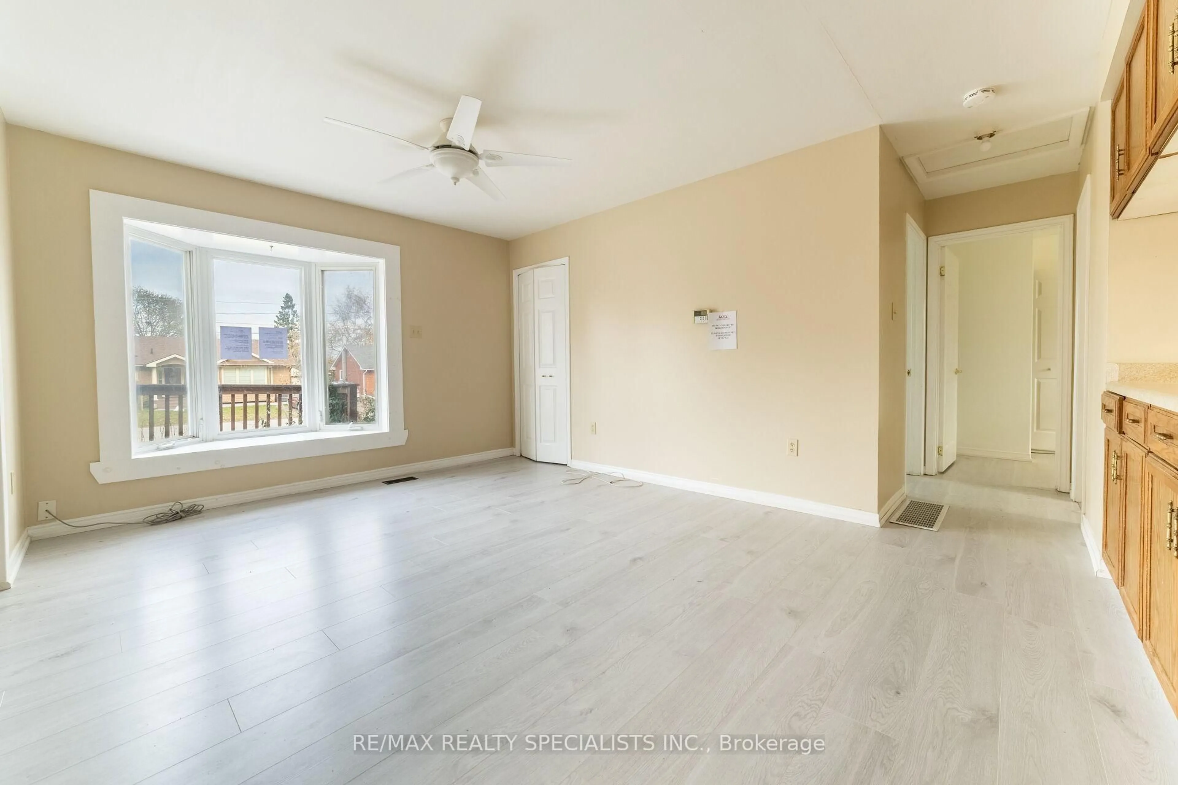 A pic of a room for 70 Bythia St, Orangeville Ontario L9W 2S5