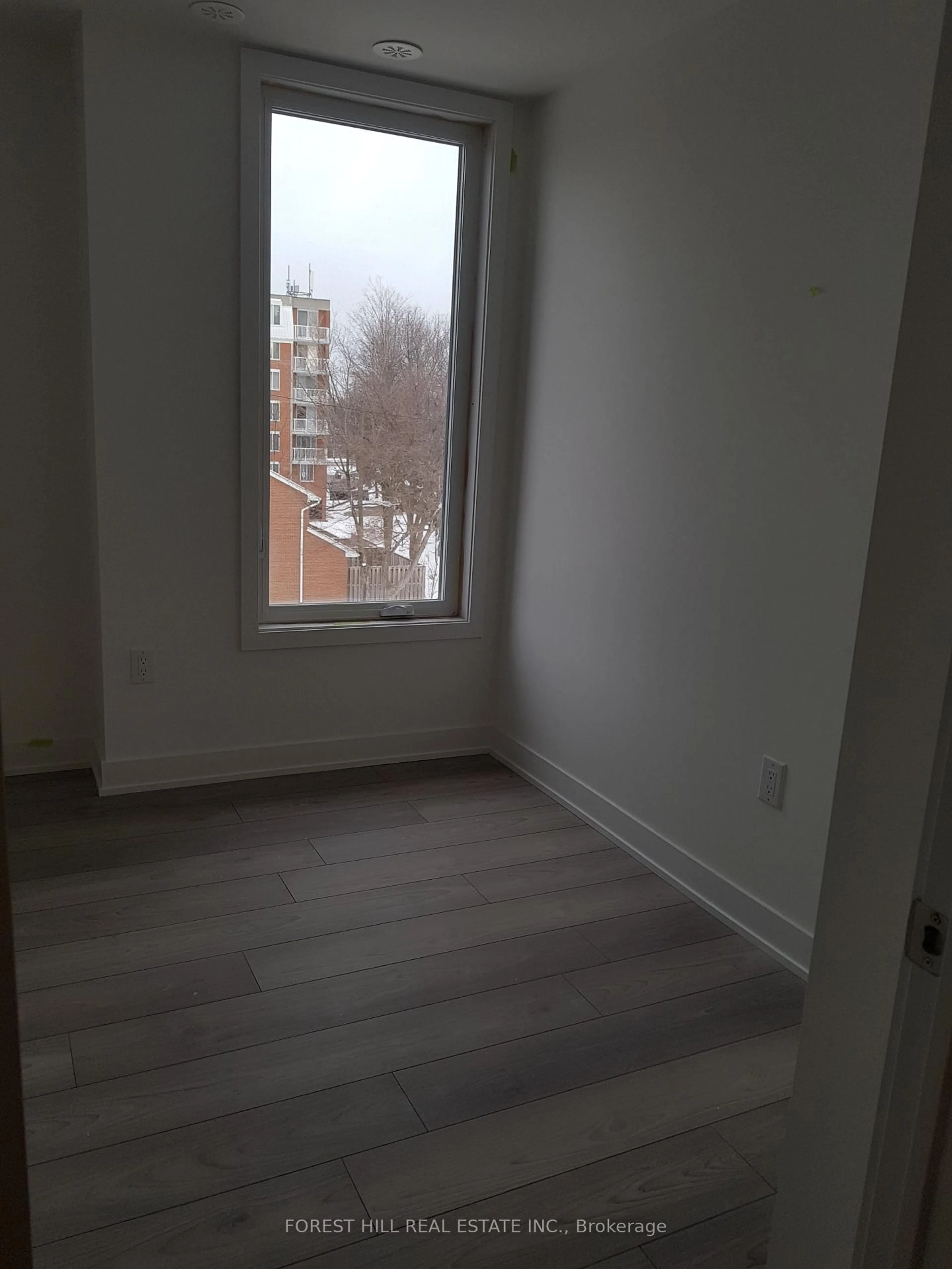 A pic of a room for 3472 Widdicombe Way #12, Mississauga Ontario L5L 0B8