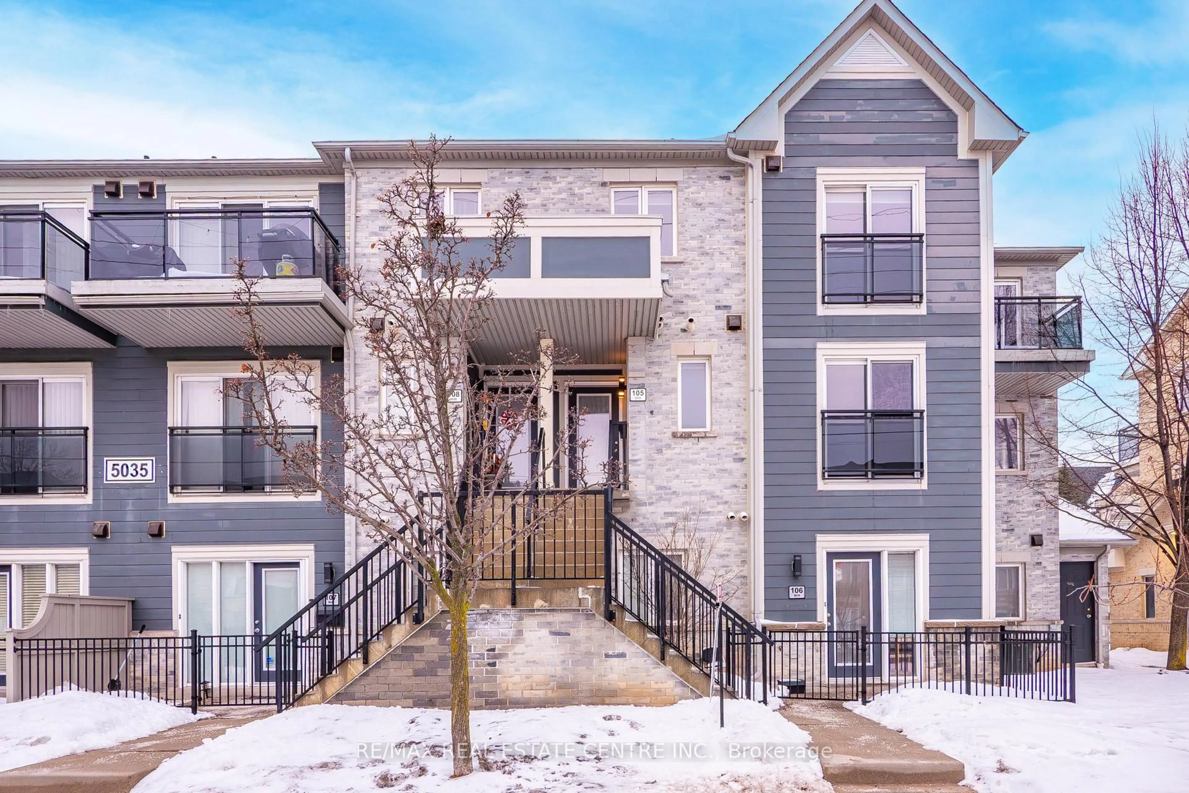 Unknown for 5035 Oscar Peterson Blvd #105, Mississauga Ontario L5M 0P4