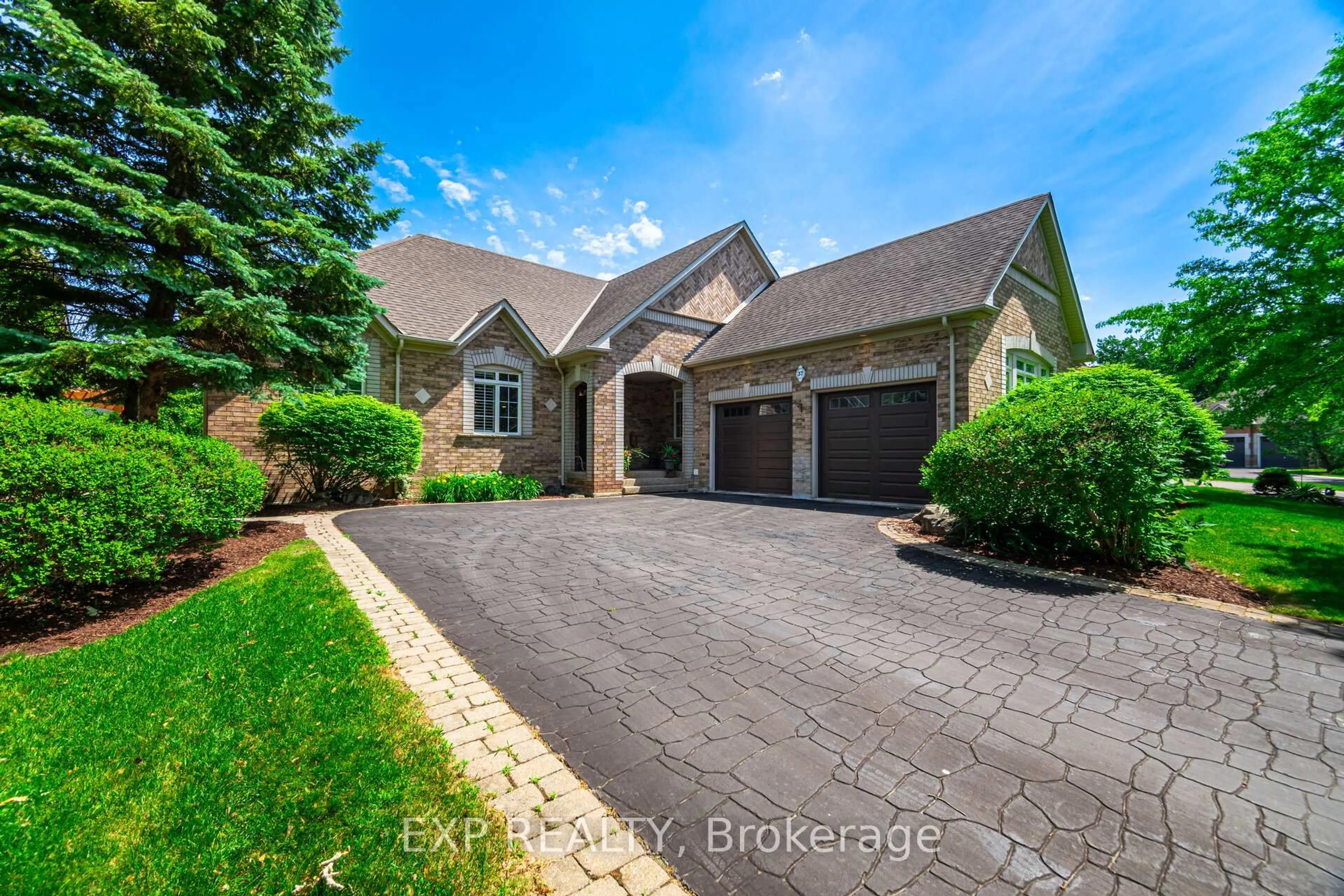 Home with brick exterior material, street for 37 Links Lane, Brampton Ontario L6Y 5H2