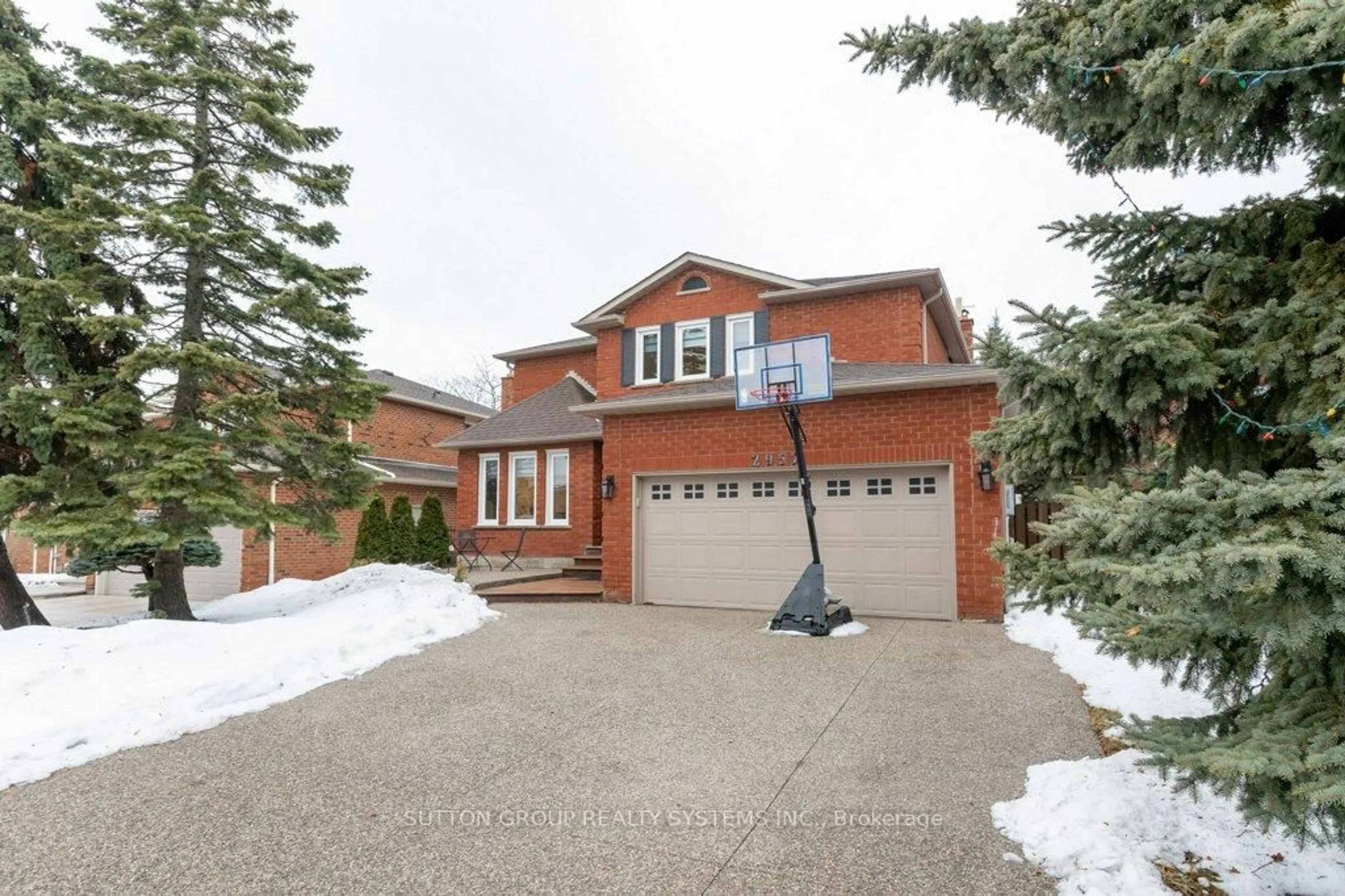 Home with brick exterior material, street for 2957 Caradoc Lane, Oakville Ontario L6J 6V6