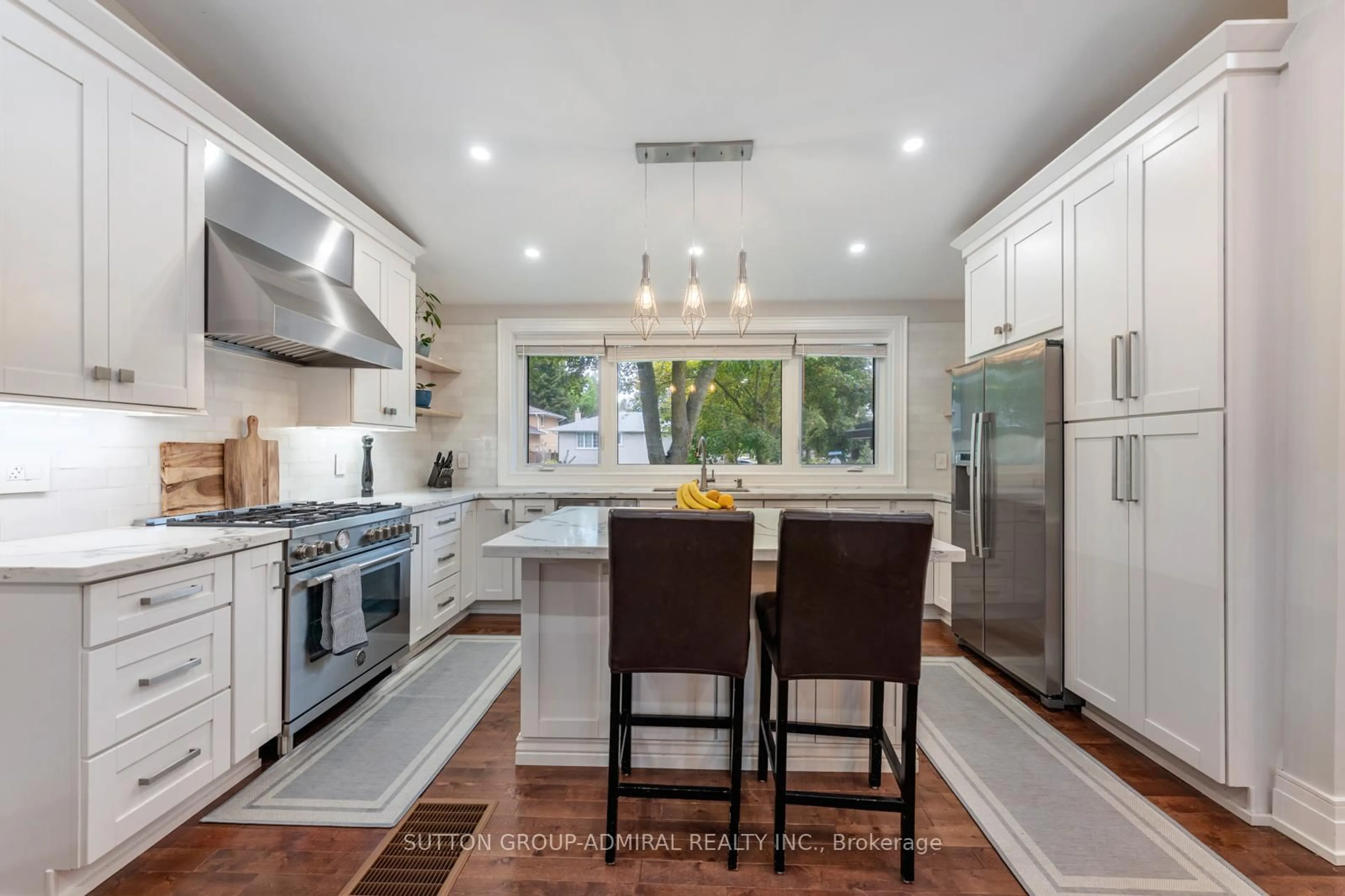 Open concept kitchen, unknown for 41 Waterford Dr, Toronto Ontario M9R 2N5