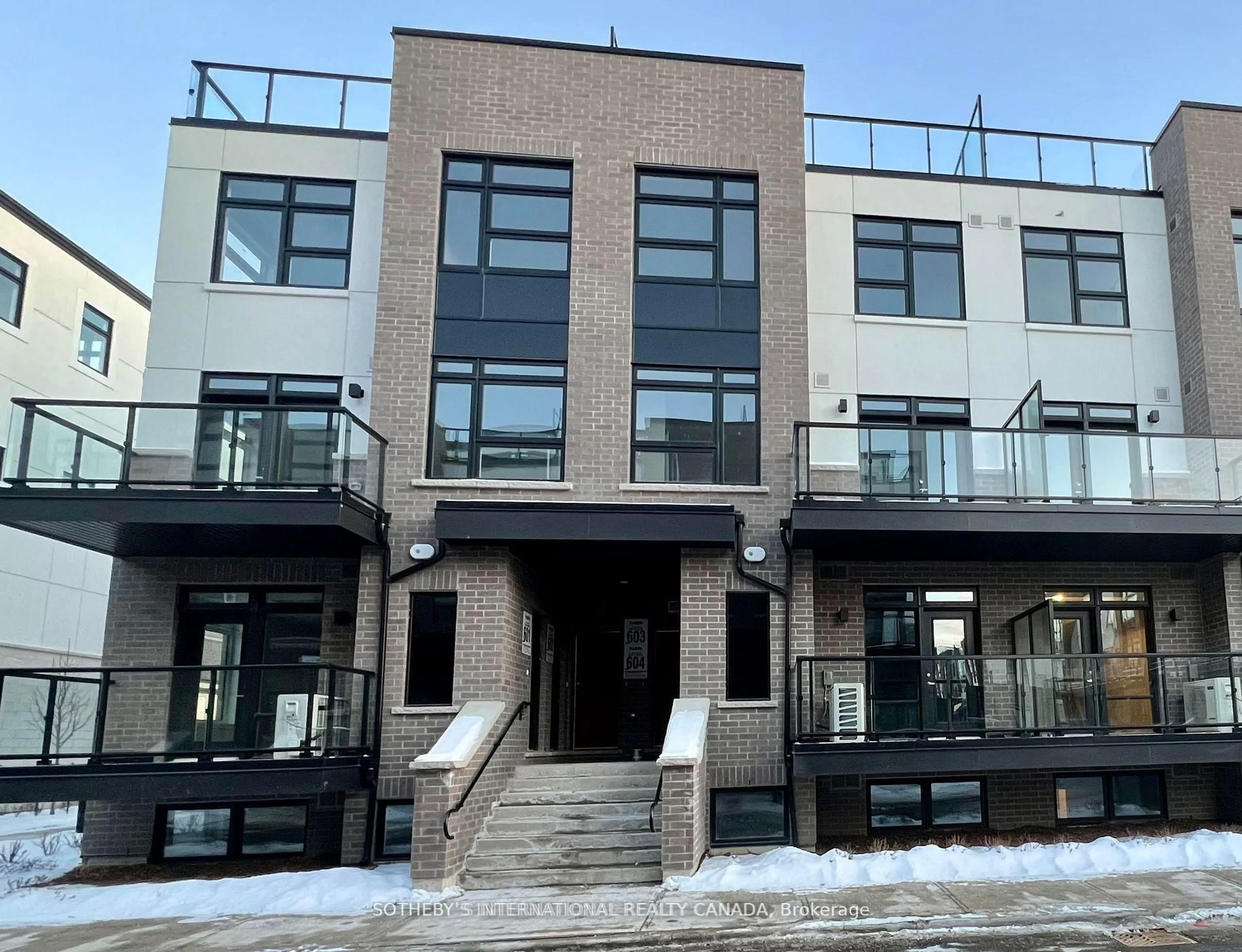 Unknown for 1585 Rose Way #103, Milton Ontario L9T 7E7