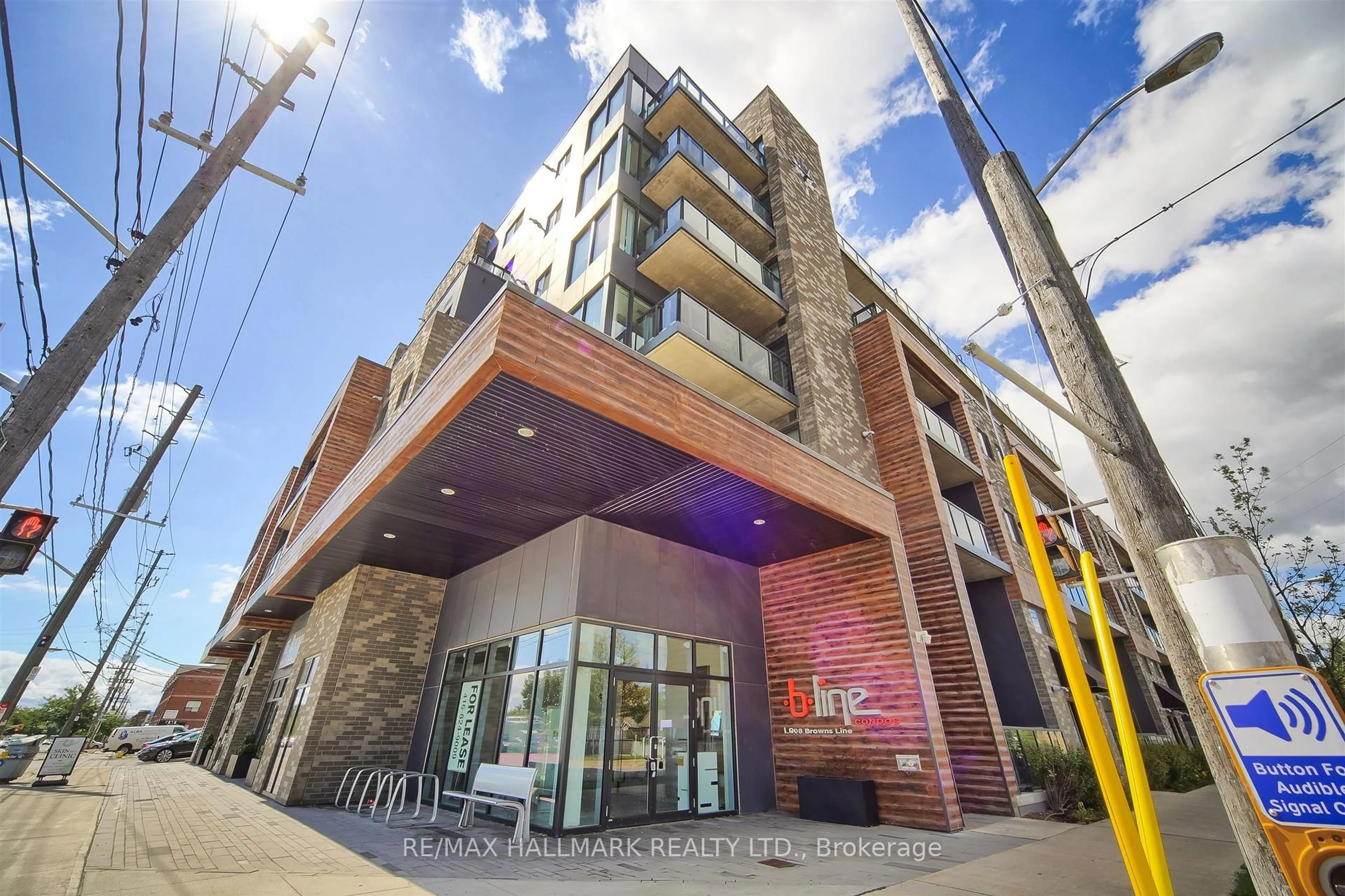 Patio, building for 408 Browns Line #208, Toronto Ontario M8W 0C3