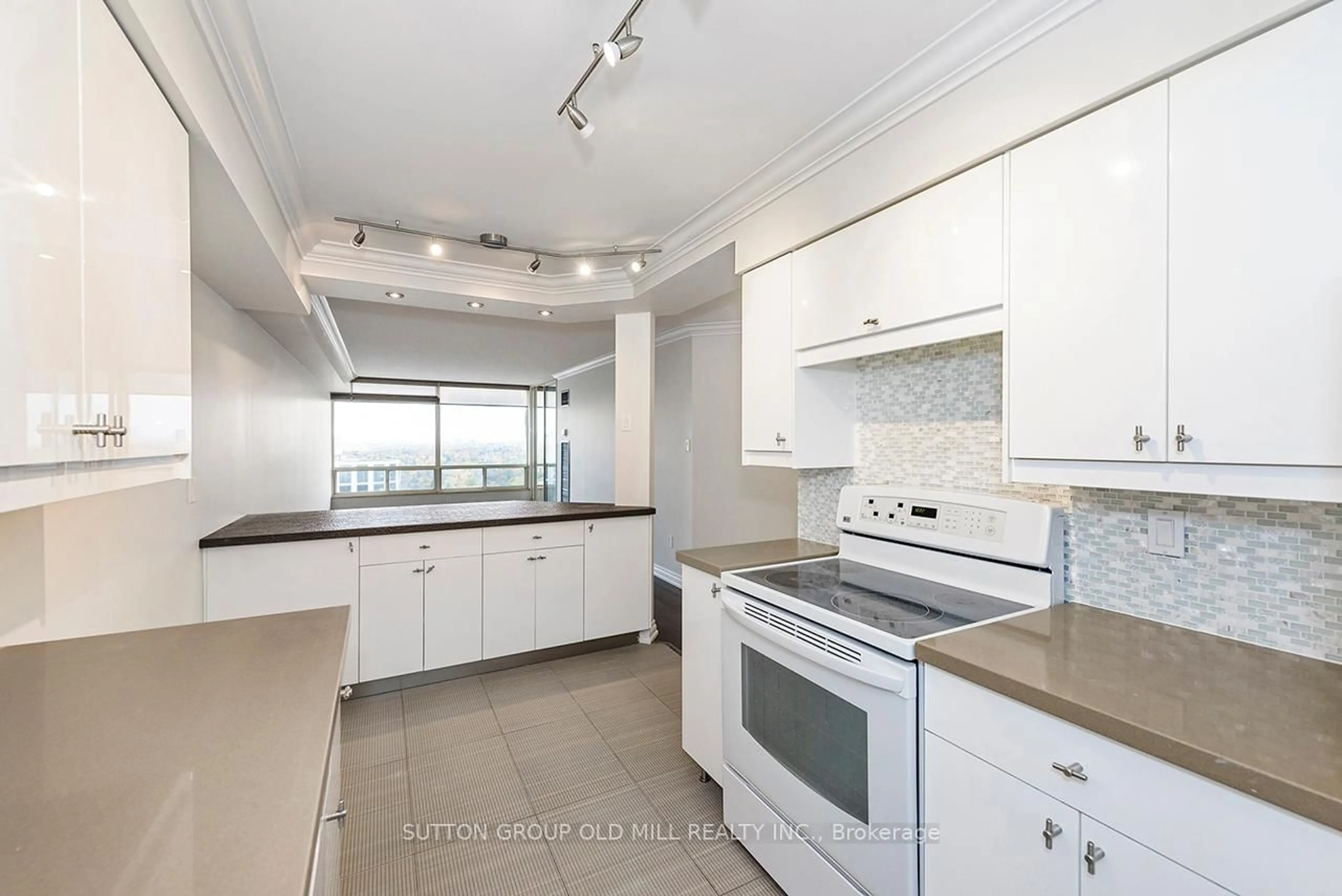 Unknown for 1300 Islington Ave #2806, Toronto Ontario M9A 5C4