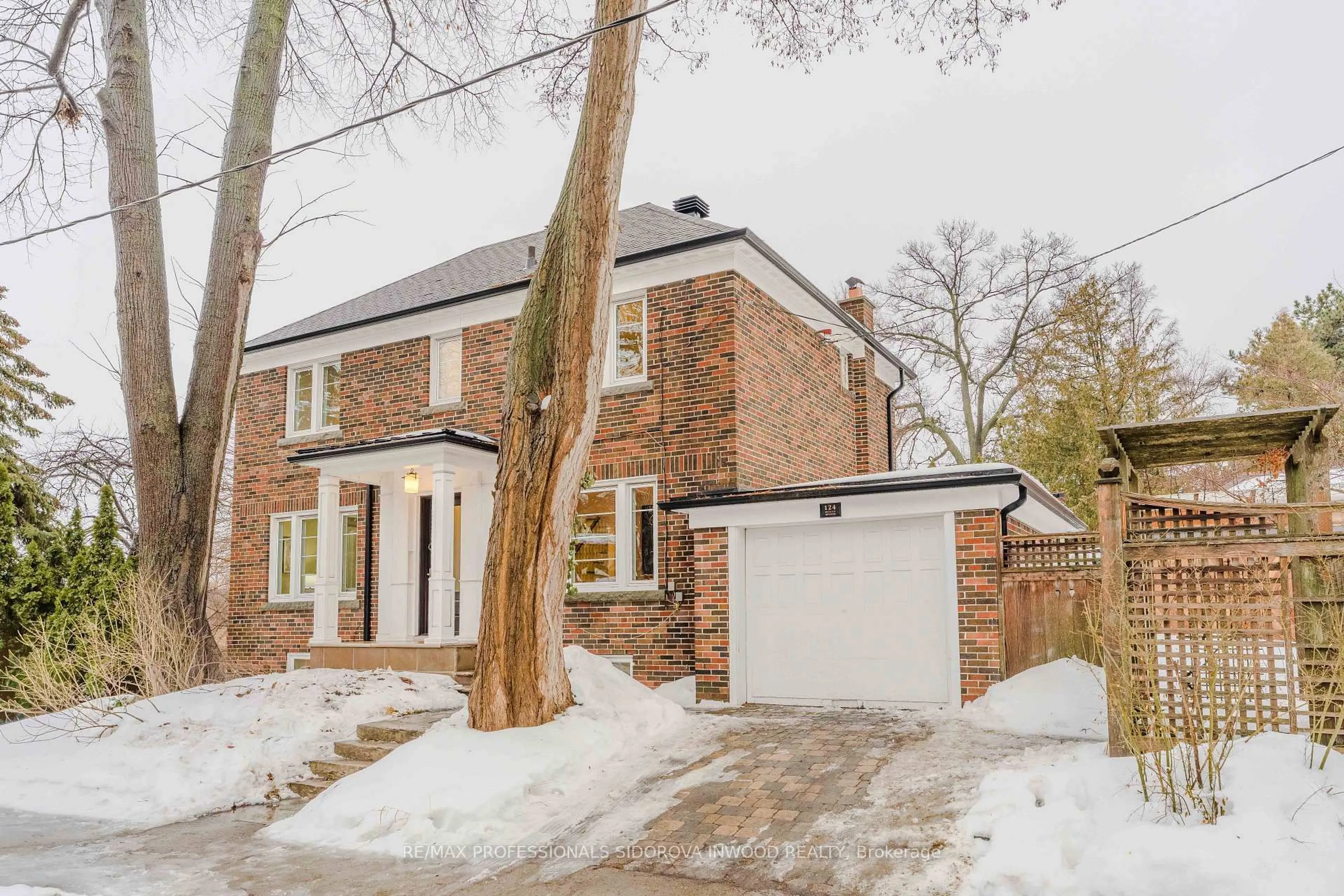 Home with brick exterior material, street for 124 Evelyn Ave, Toronto Ontario M6P 2Z5