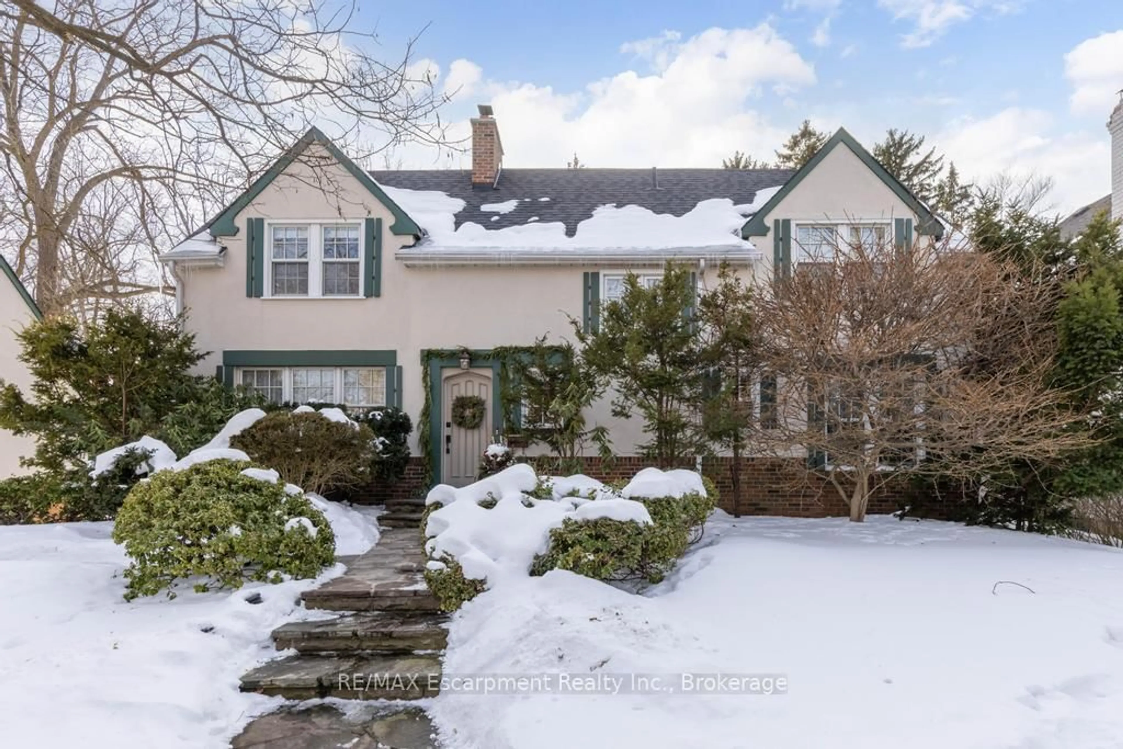 Unknown for 74 Howard Ave, Oakville Ontario L6J 3Y5