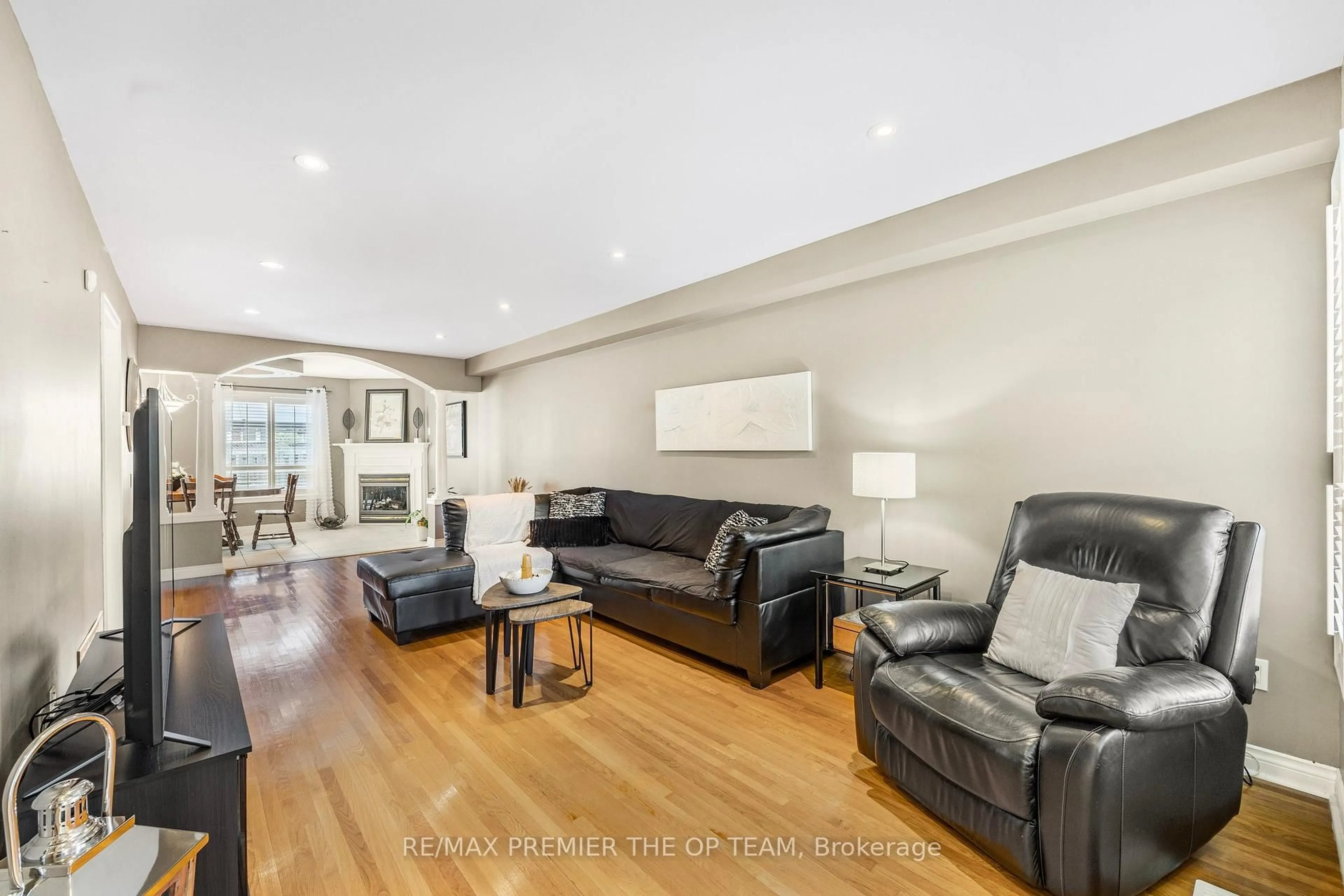 Living room with furniture, unknown for 223 Landsbridge St, Caledon Ontario L7E 2J6