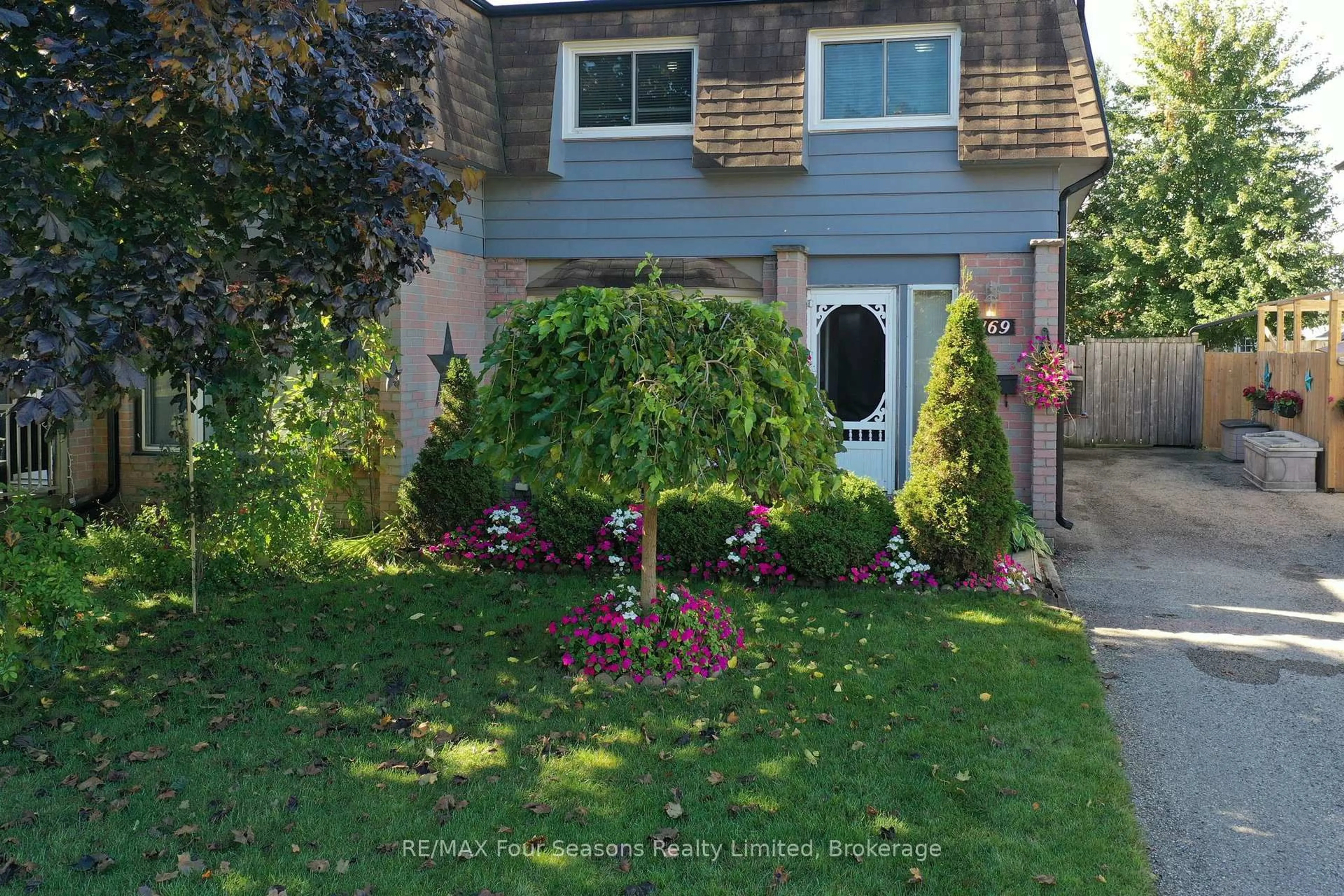 Unknown for 169 Burbank Cres, Orangeville Ontario L9W 3H7