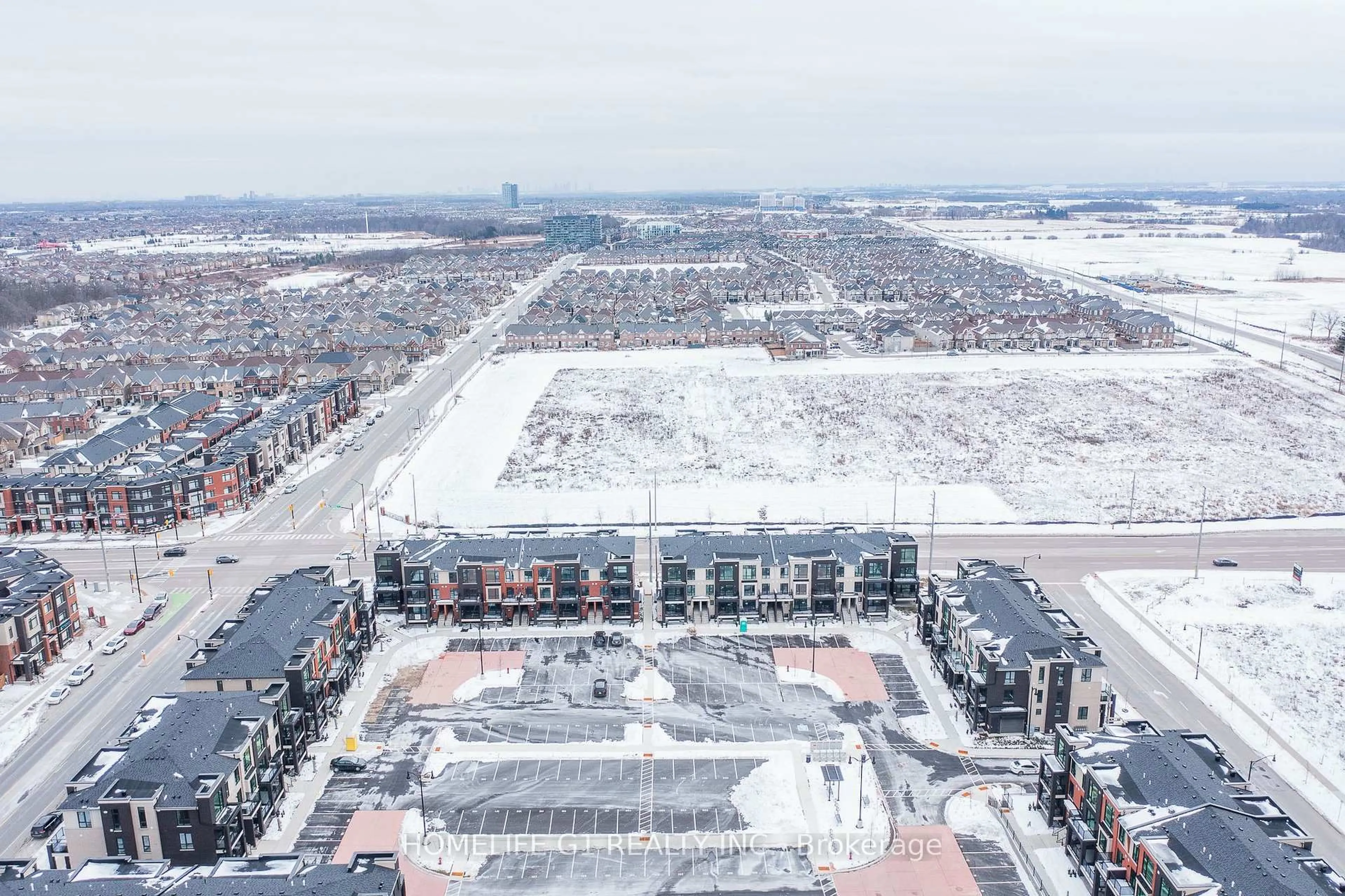 A pic from outside/outdoor area/front of a property/back of a property/a pic from drone, unknown for 25 Romilly Ave #16, Brampton Ontario L7A 0A7