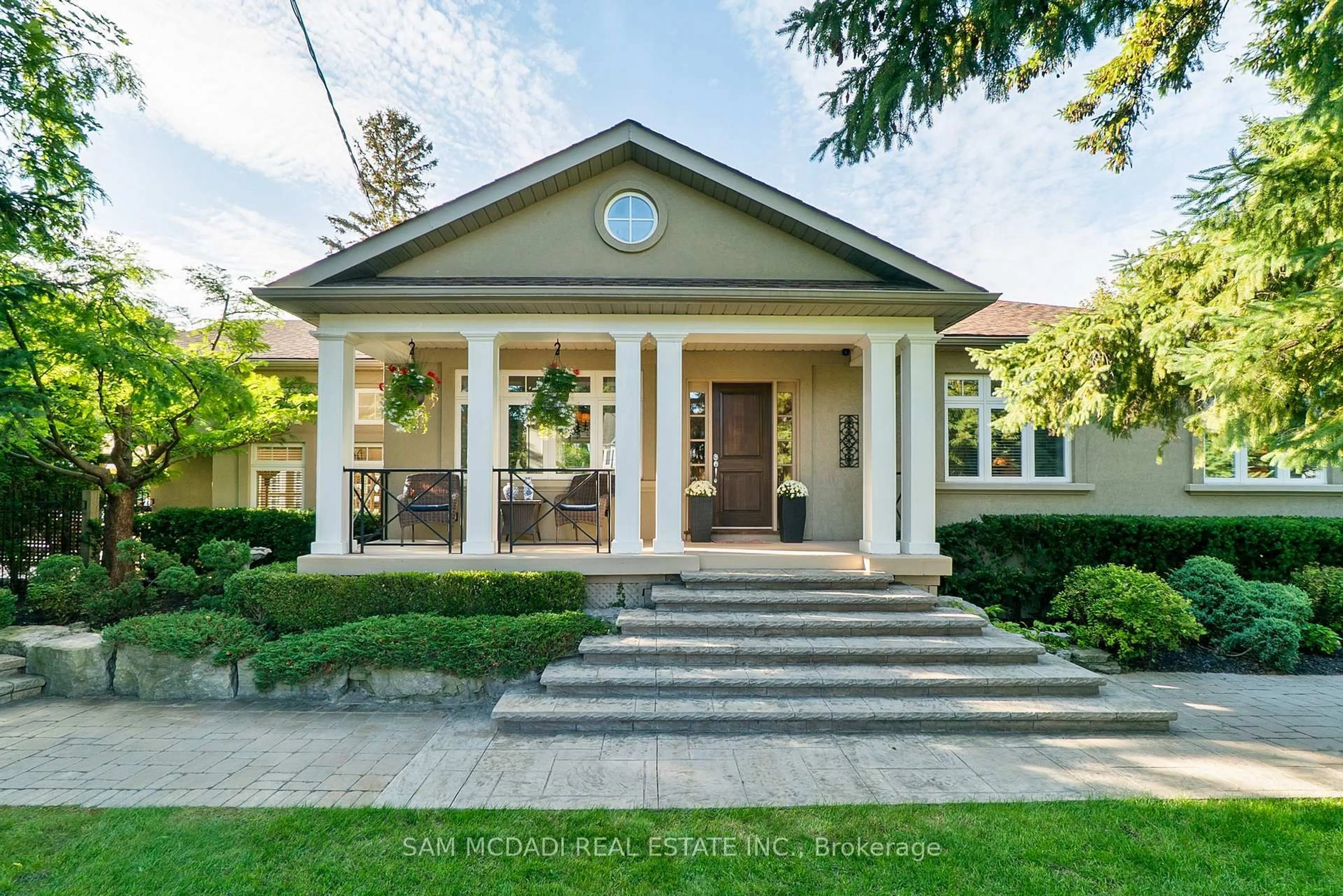 Unknown for 1522 Glenhill Cres, Mississauga Ontario L5H 3C5