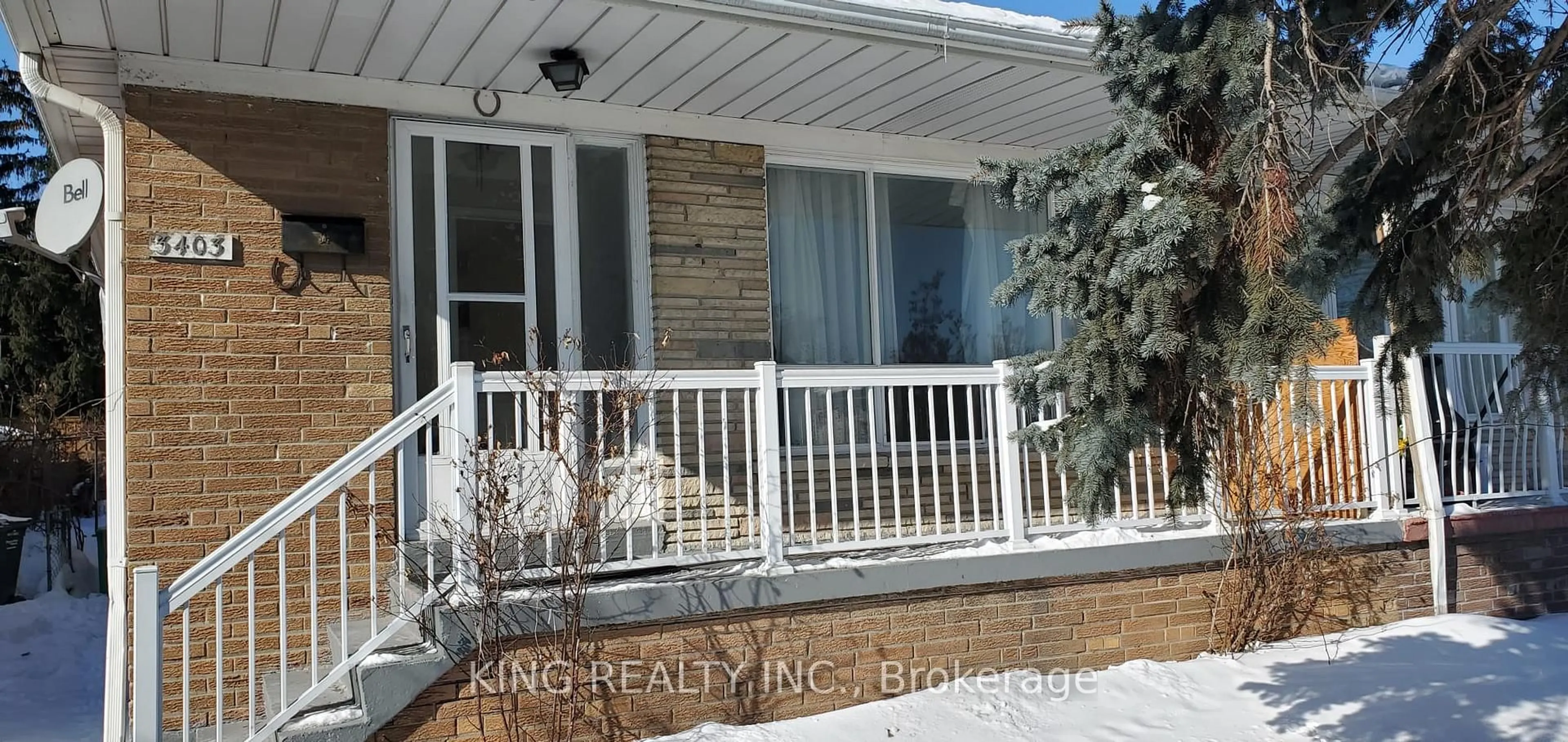 Home with vinyl exterior material, street for 3403 Jolliffe Ave, Mississauga Ontario L4T 1V6