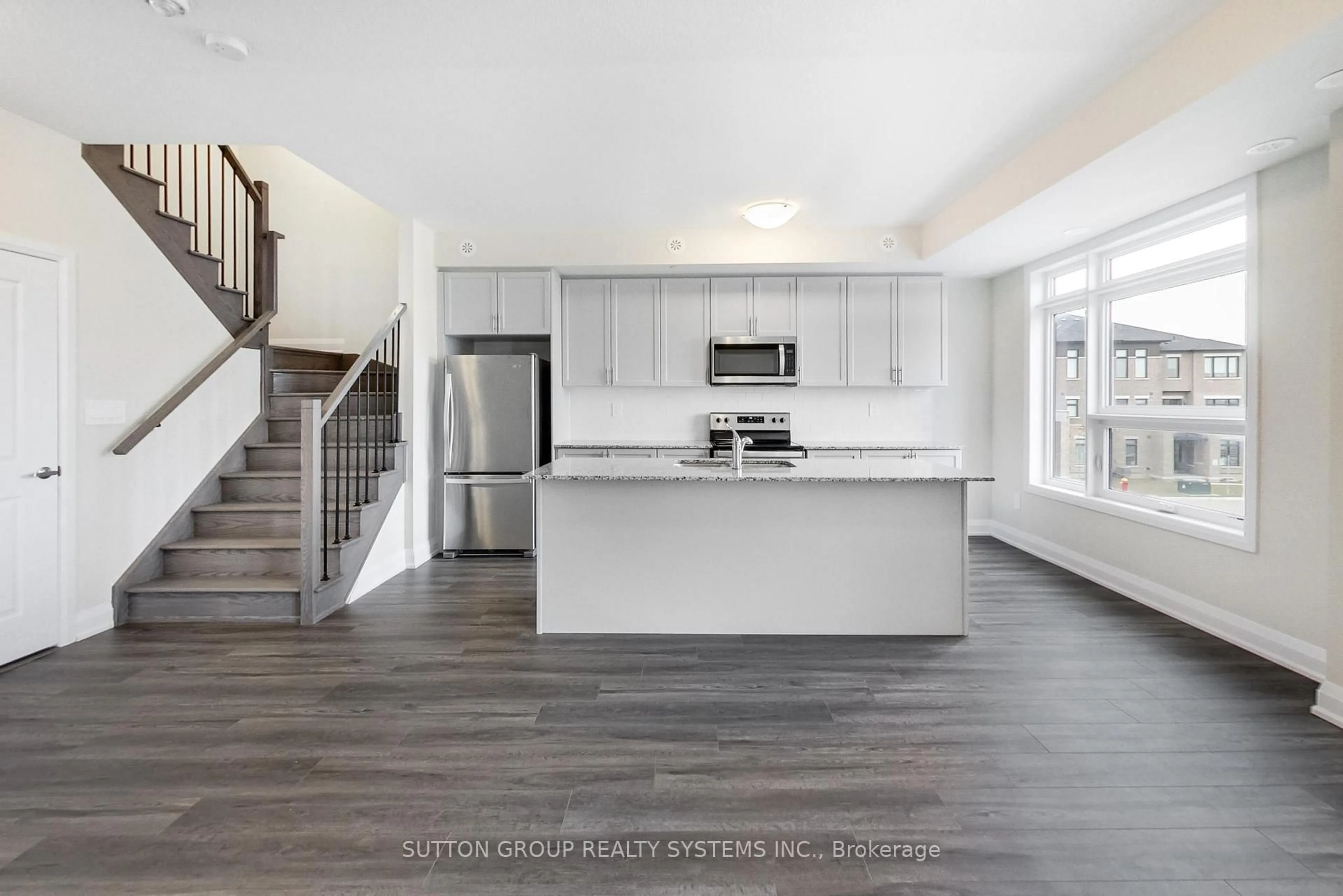 Open concept kitchen, unknown for 1573 Rose Way #109, Milton Ontario L9E 0J2