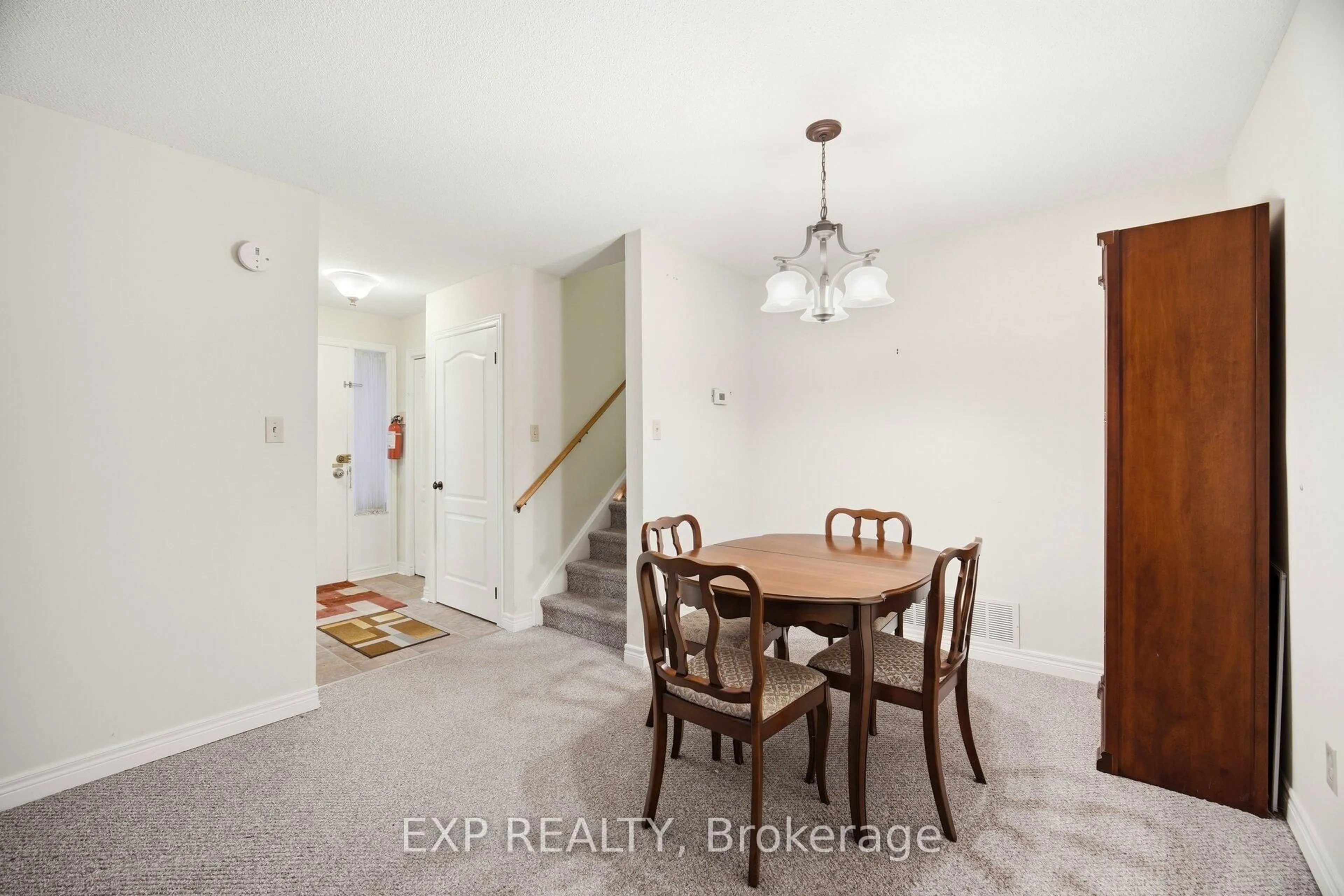 Dining room, unknown for 107 Archdekin Dr, Brampton Ontario L6V 1Y8