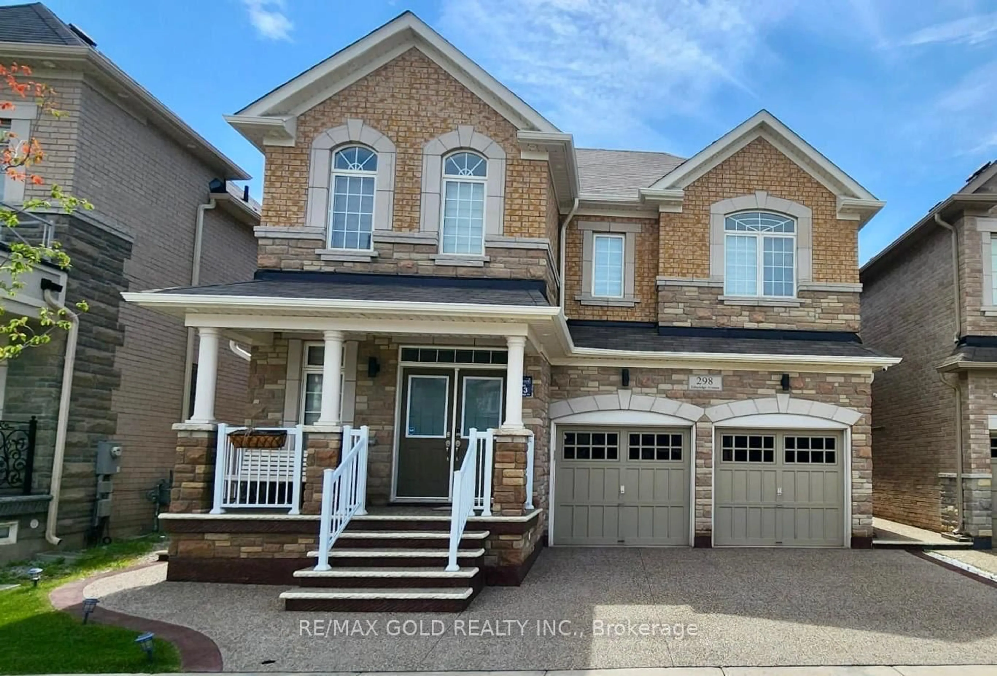 Home with vinyl exterior material, street for 298 Etheridge Ave, Milton Ontario L9E 1H7