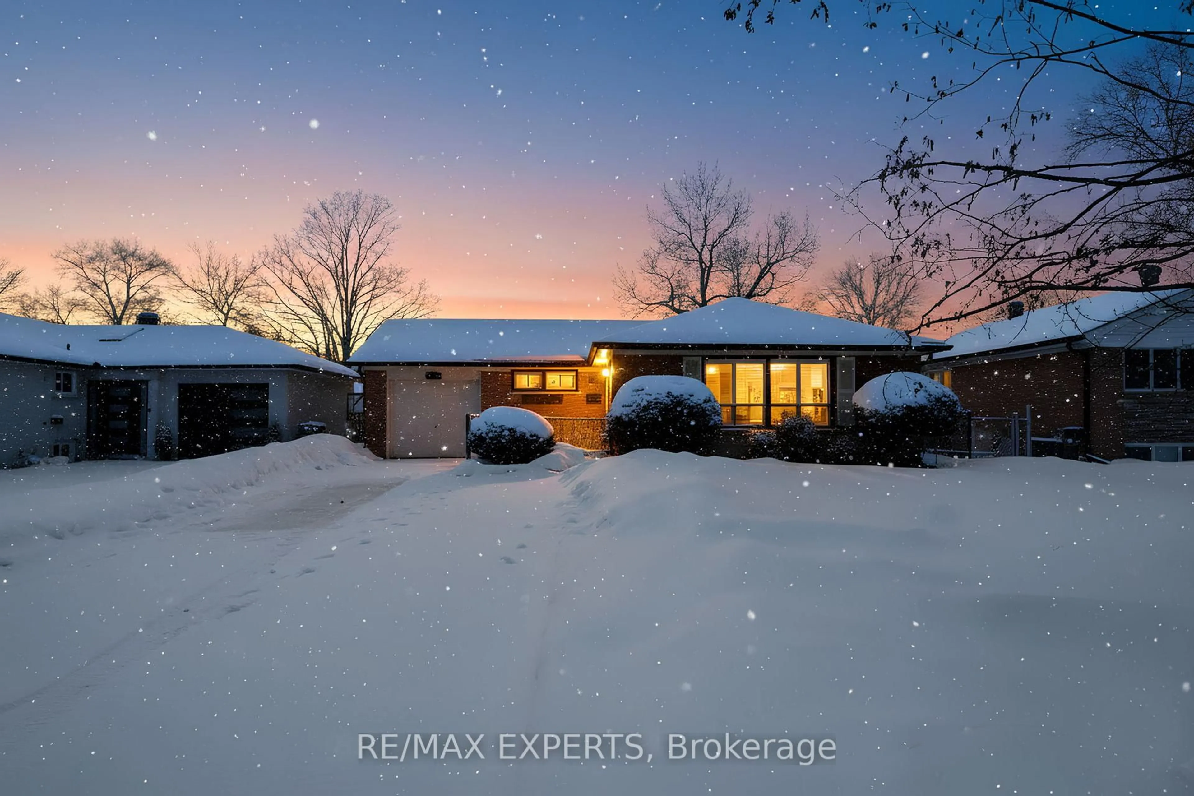 A pic from outside/outdoor area/front of a property/back of a property/a pic from drone, street for 19 Burgby Ave, Brampton Ontario L6X 2G7