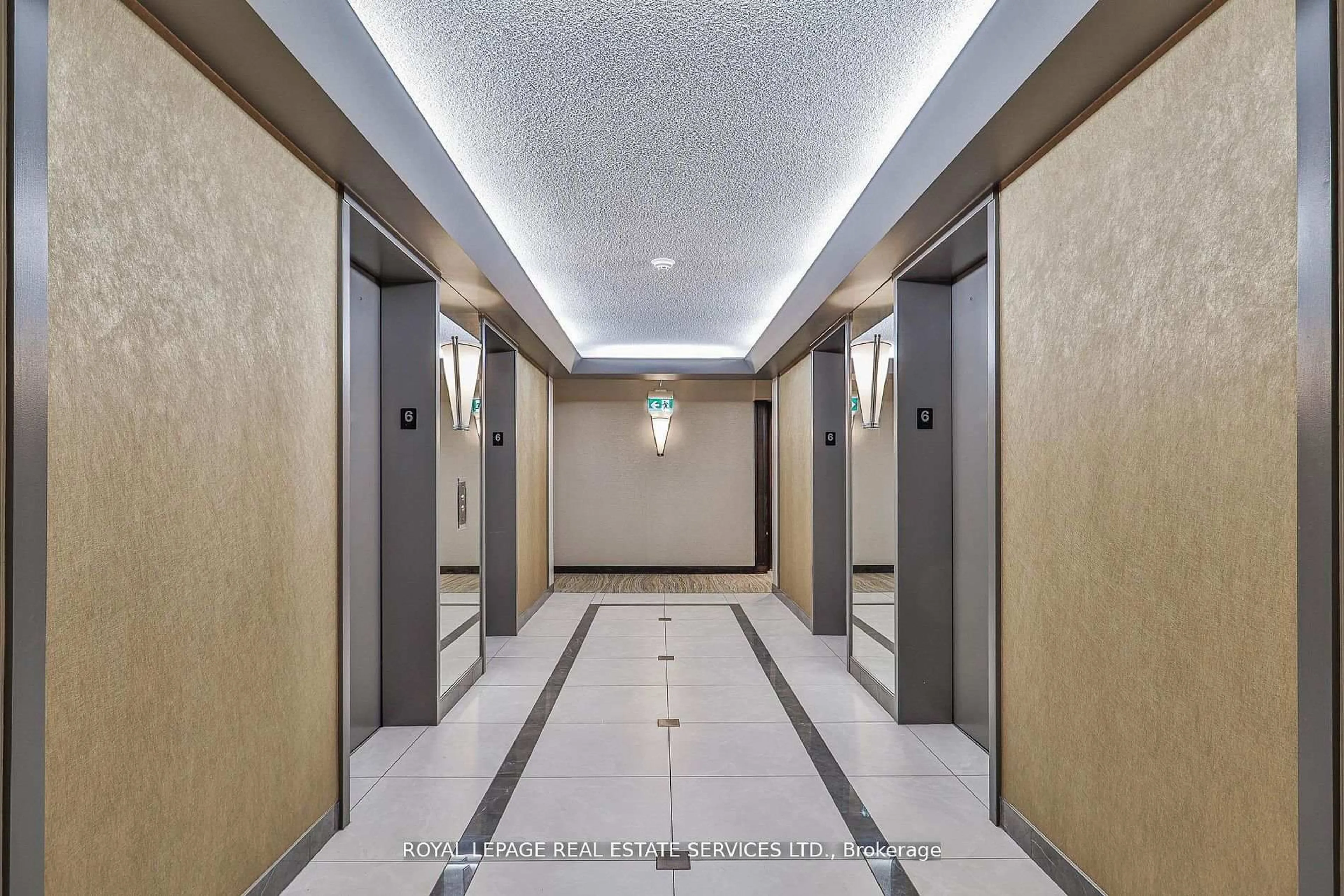 Indoor foyer for 2269 Lake Shore Blvd #611, Toronto Ontario M8V 3X6