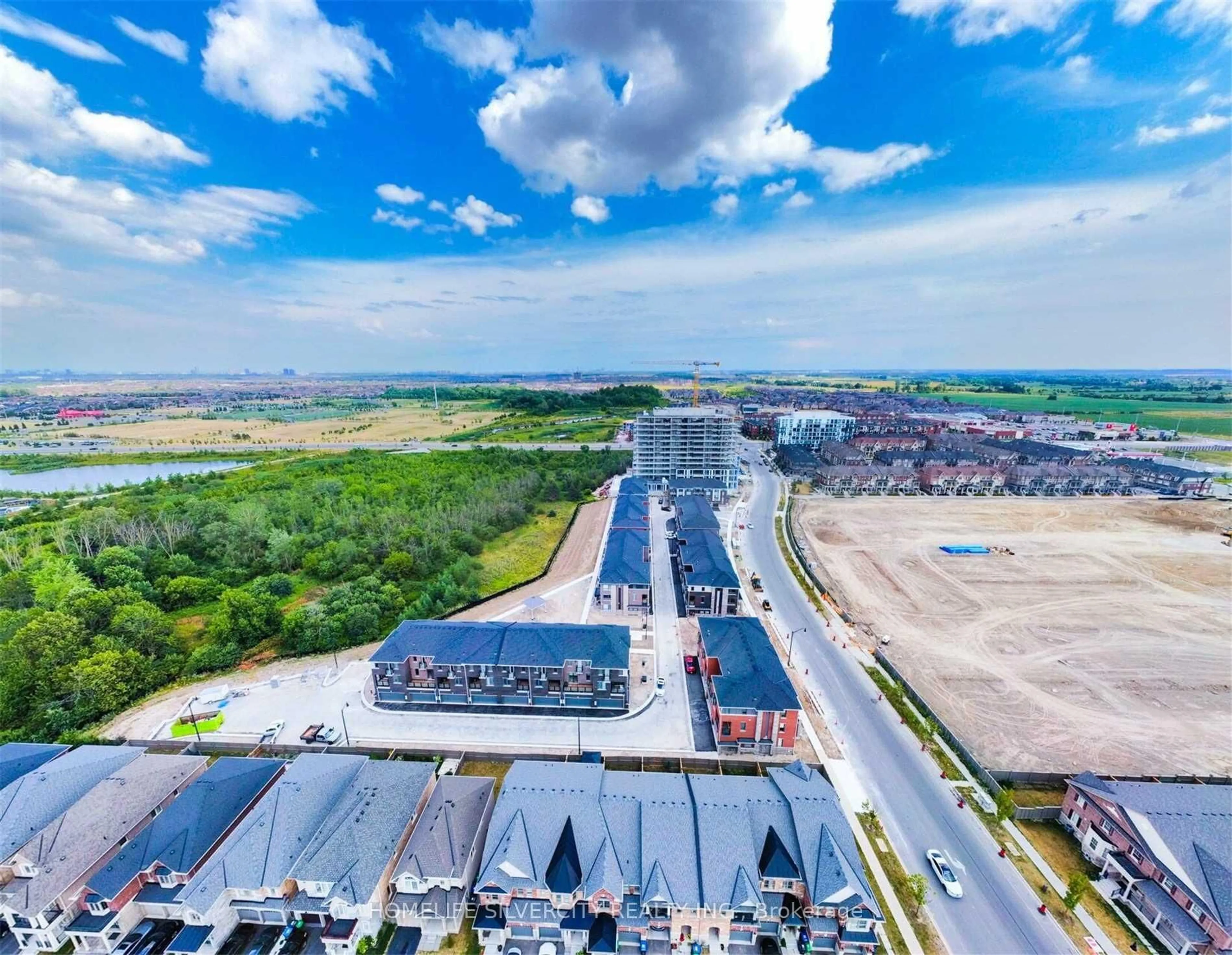 A pic from outside/outdoor area/front of a property/back of a property/a pic from drone, unknown for 15 Summer Wind Lane, Brampton Ontario L7A 0Y4