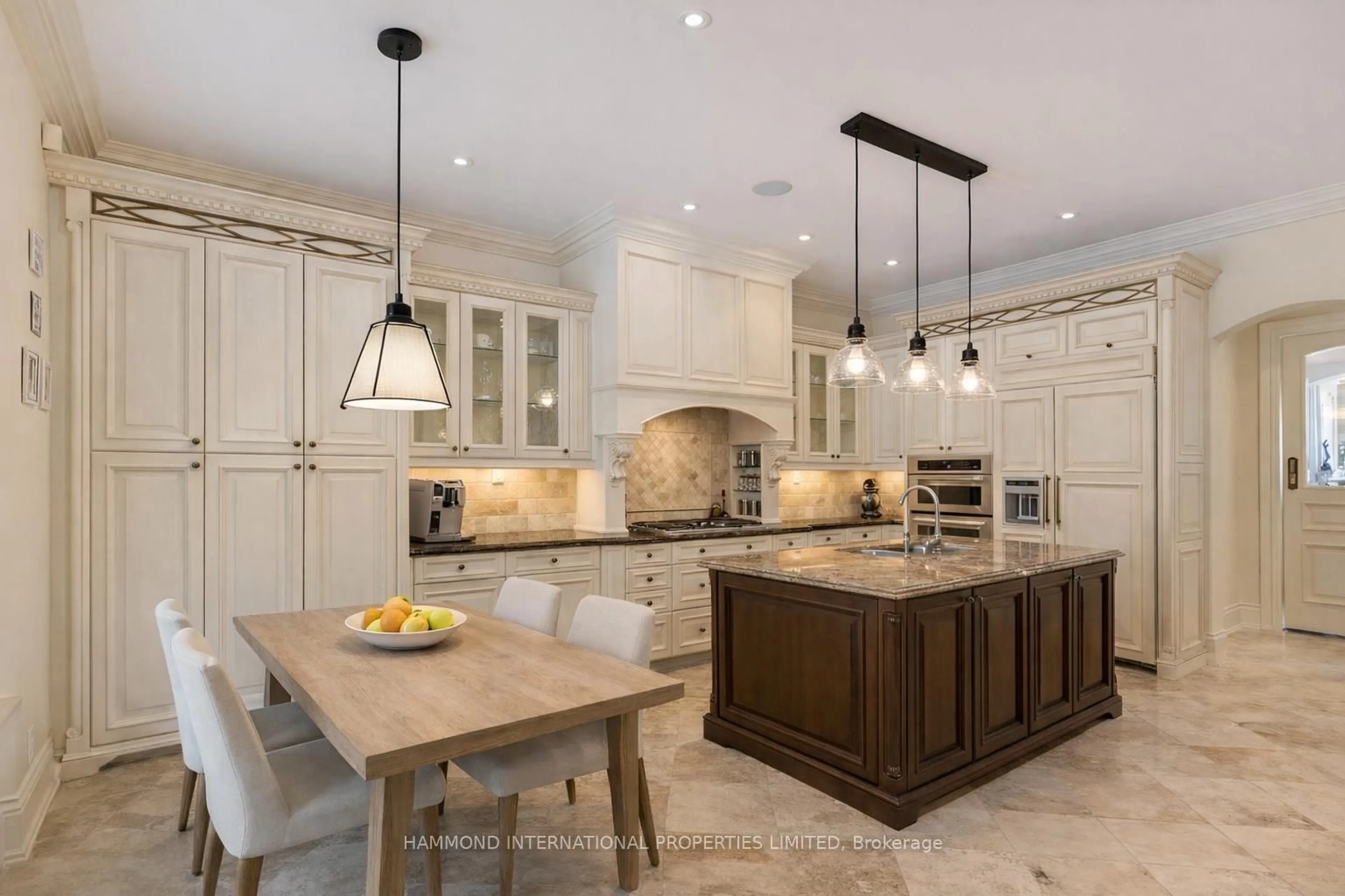 Unknown for 1 Ridgecross Rd, Toronto Ontario M9A 3Z3