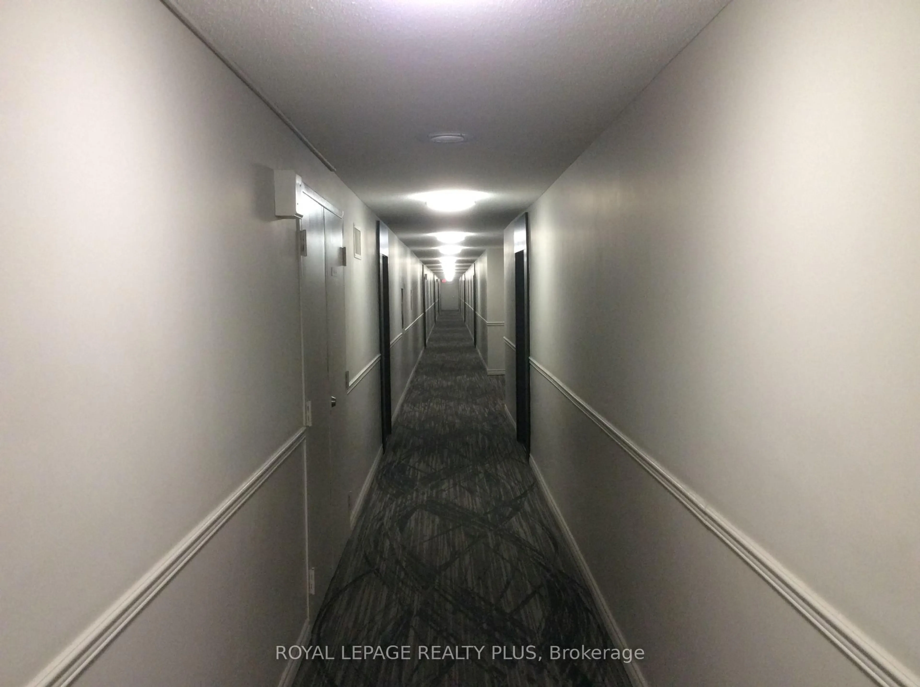 A pic of a room for 1100 Caven St #207, Mississauga Ontario L5G 4N3