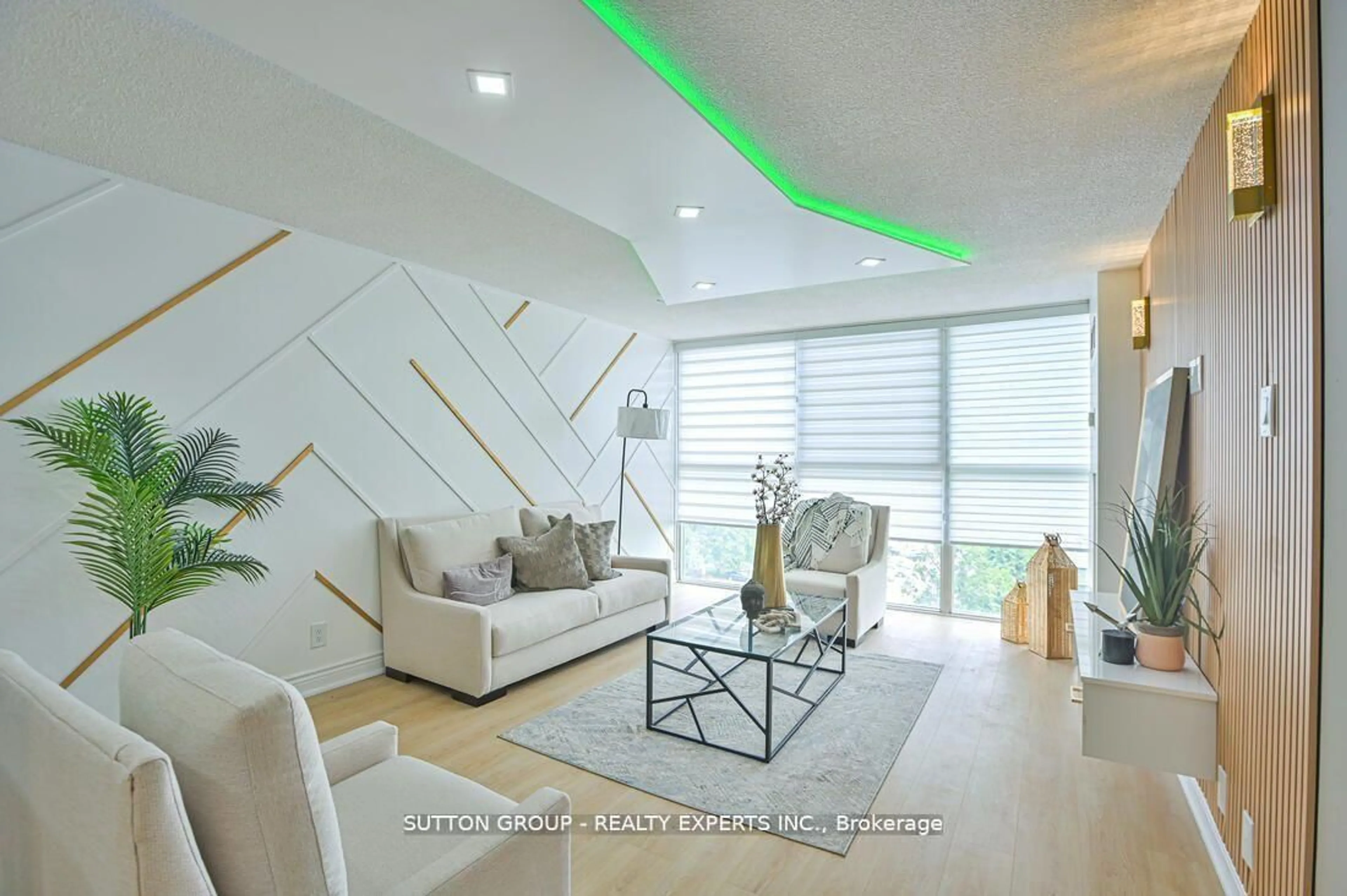 Living room with furniture, unknown for 35 Trailwood Dr #713, Mississauga Ontario L4Z 3L6