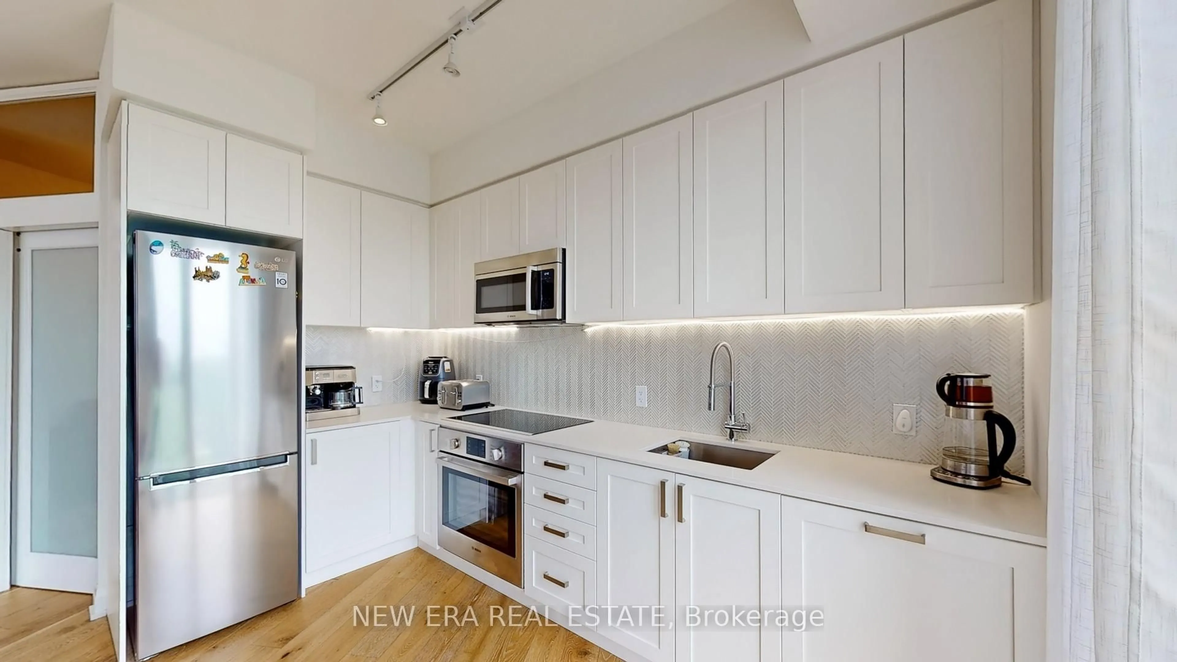 Unknown for 293 The Kingsway #610, Toronto Ontario M9A 0E8