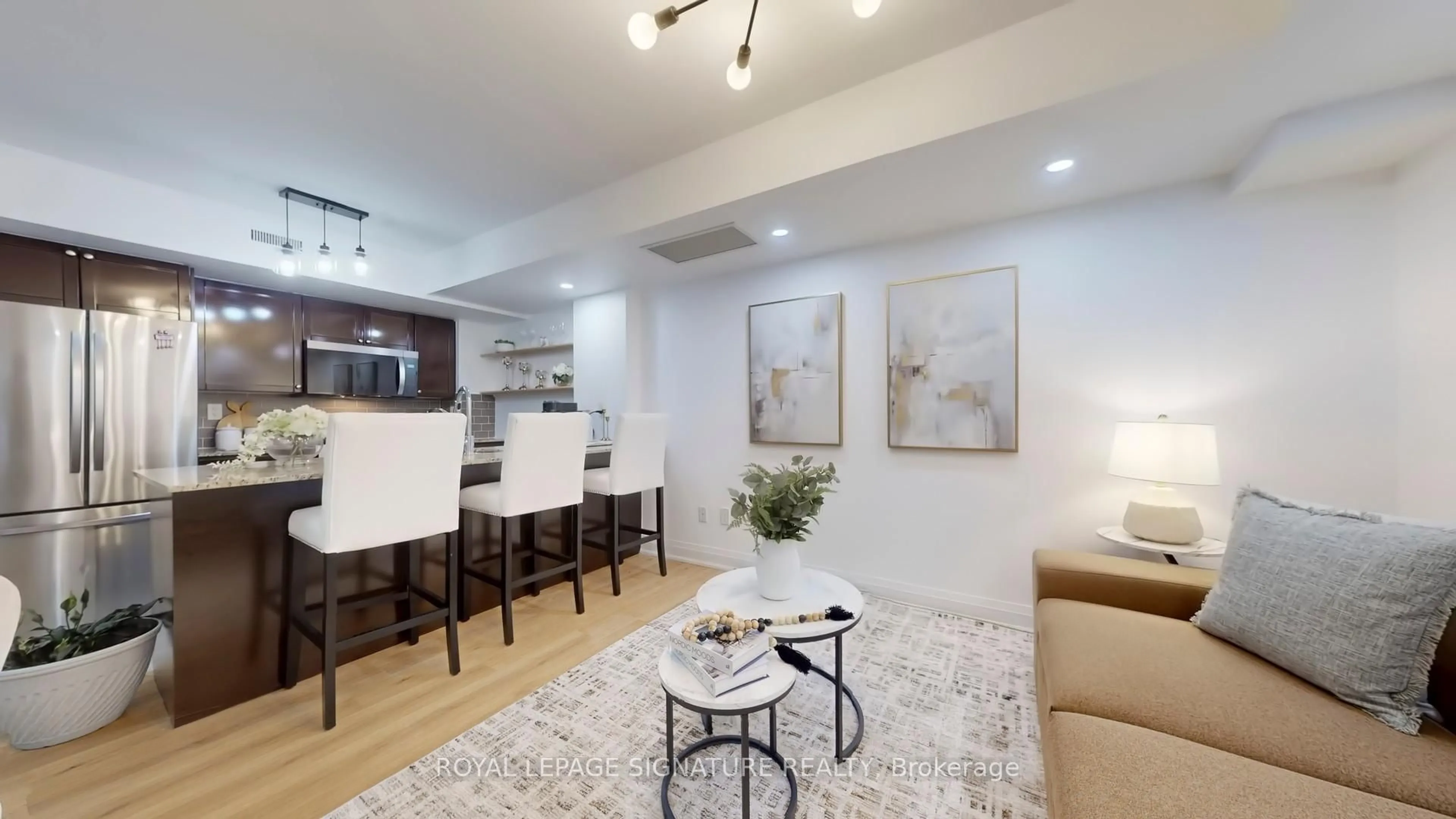 Unknown for 25 Turntable Cres #226, Toronto Ontario M6H 4K8