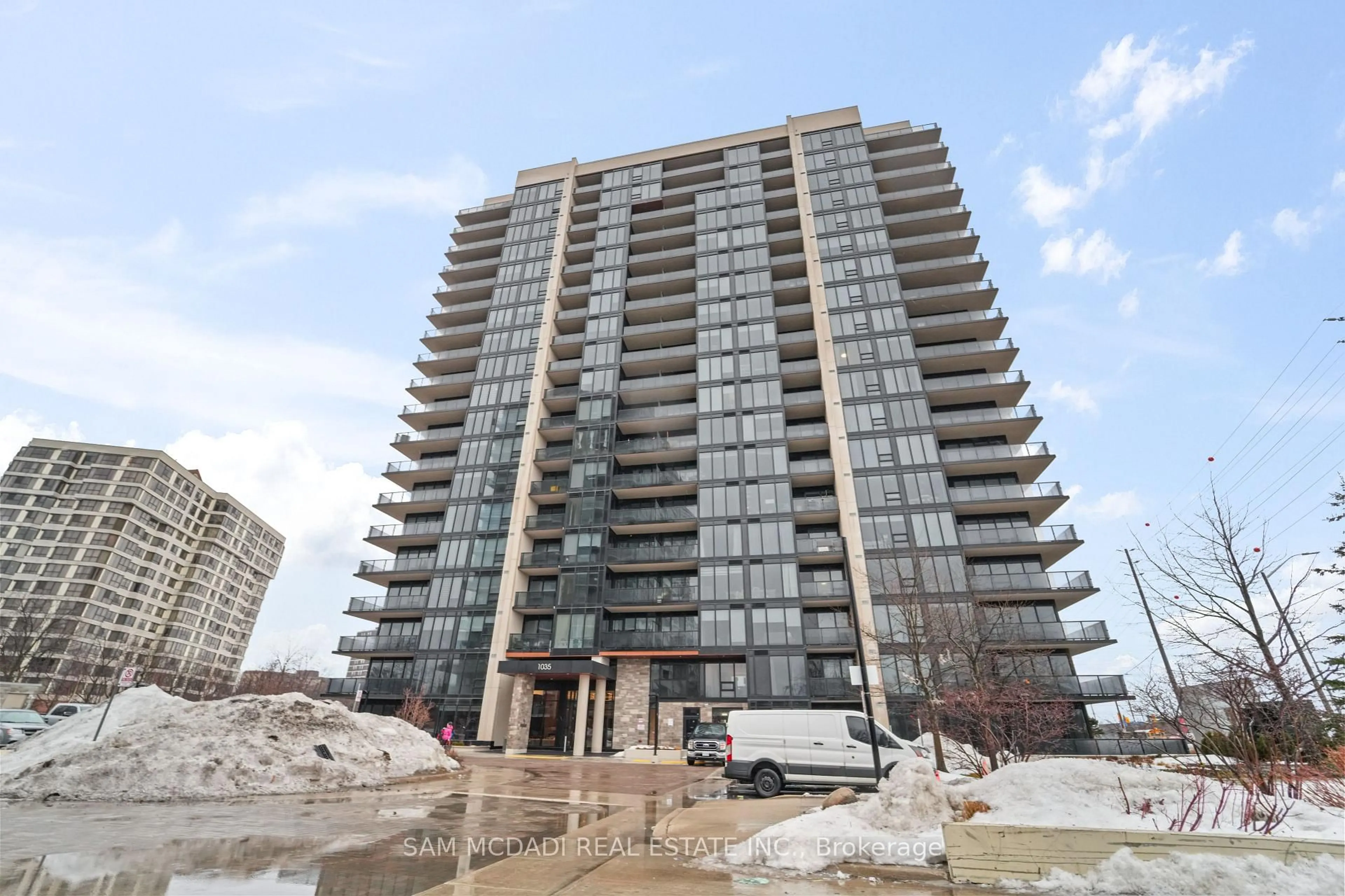 Unknown for 1035 Southdown Rd #1403, Mississauga Ontario L5J 0A2