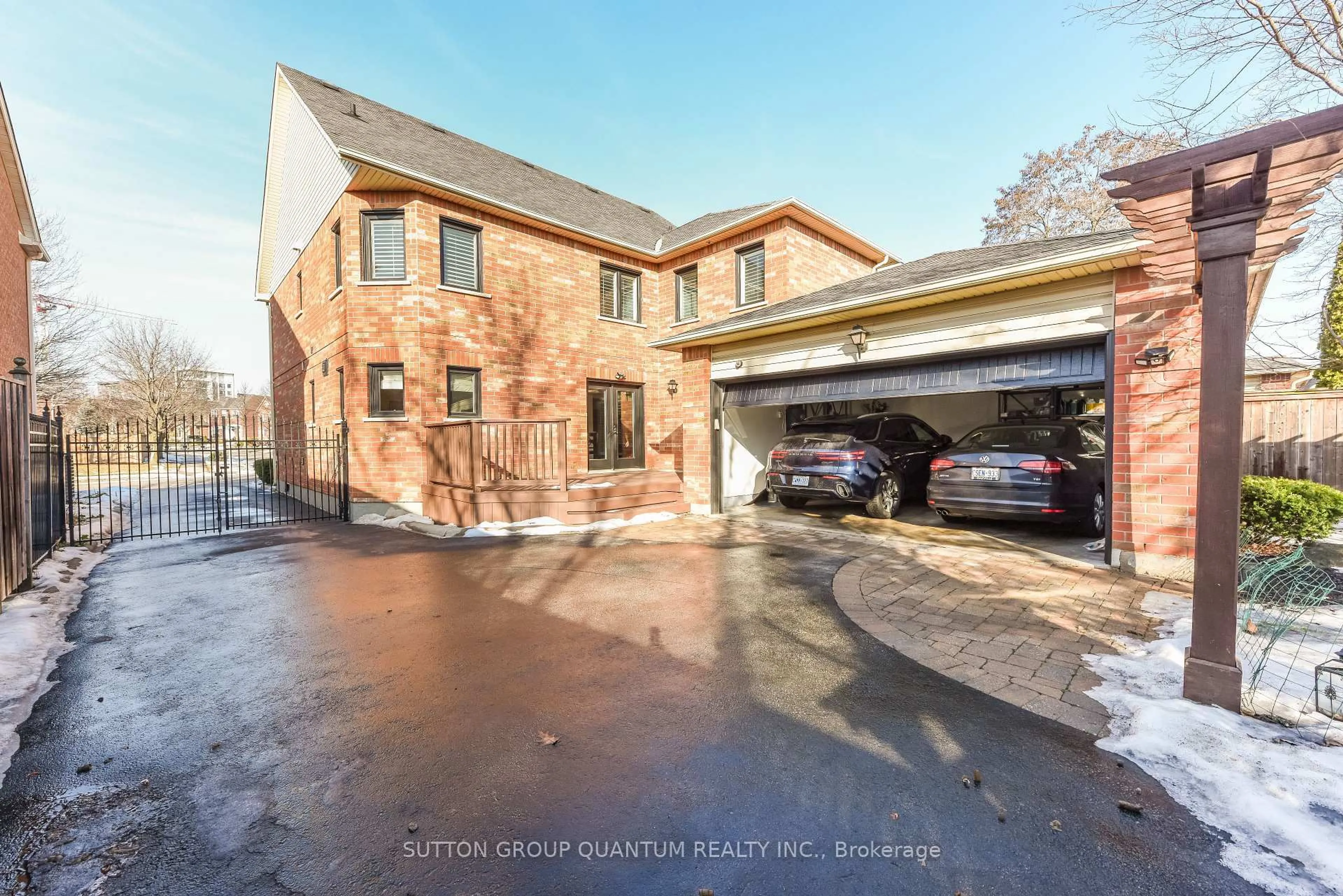 Unknown for 118 Westchester Rd, Oakville Ontario L6H 6H9