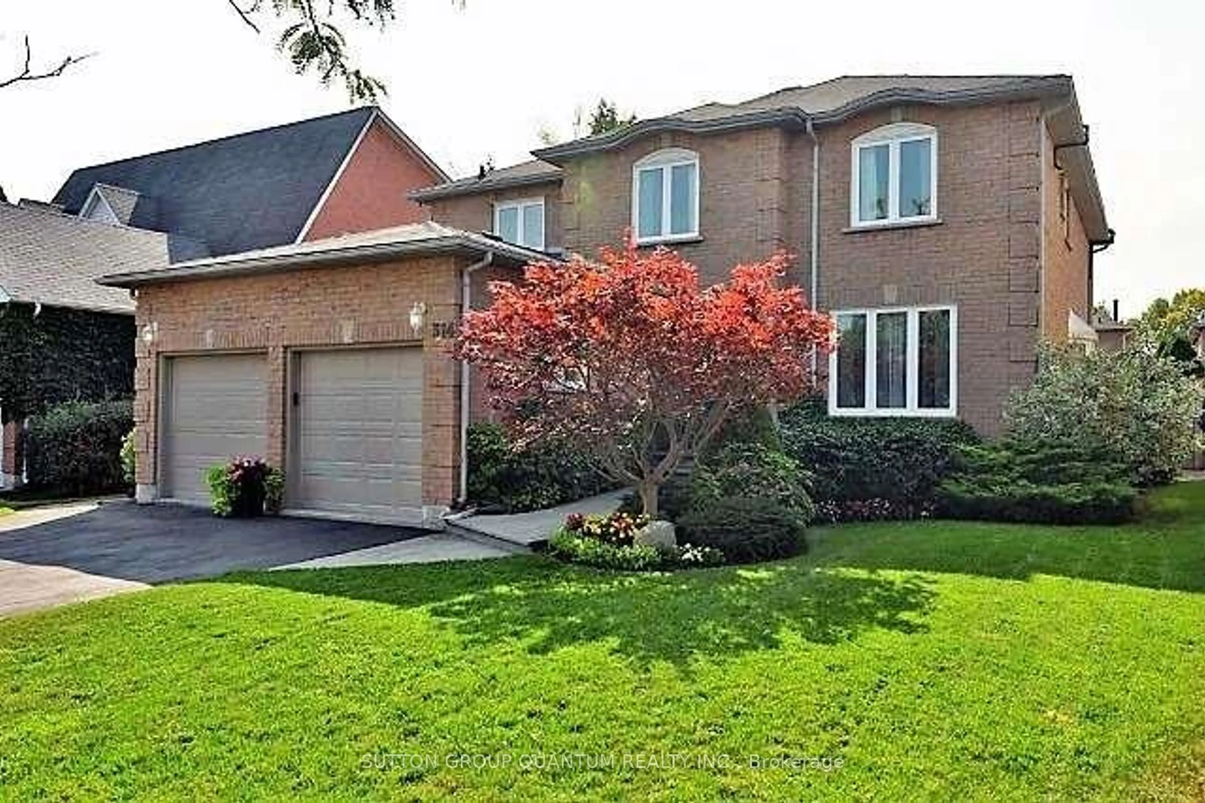 Home with brick exterior material, street for 314 Leacock Ave, Oakville Ontario L6H 5J1